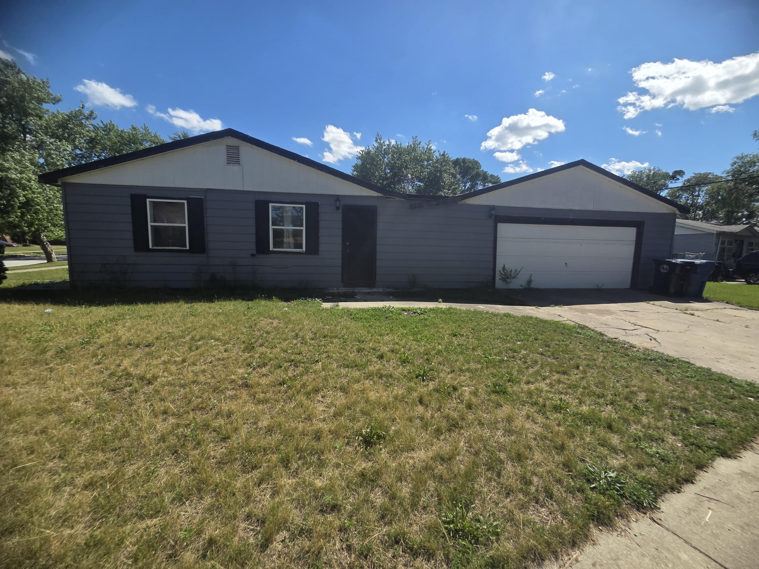 2040 Lane Street Property Photo 1