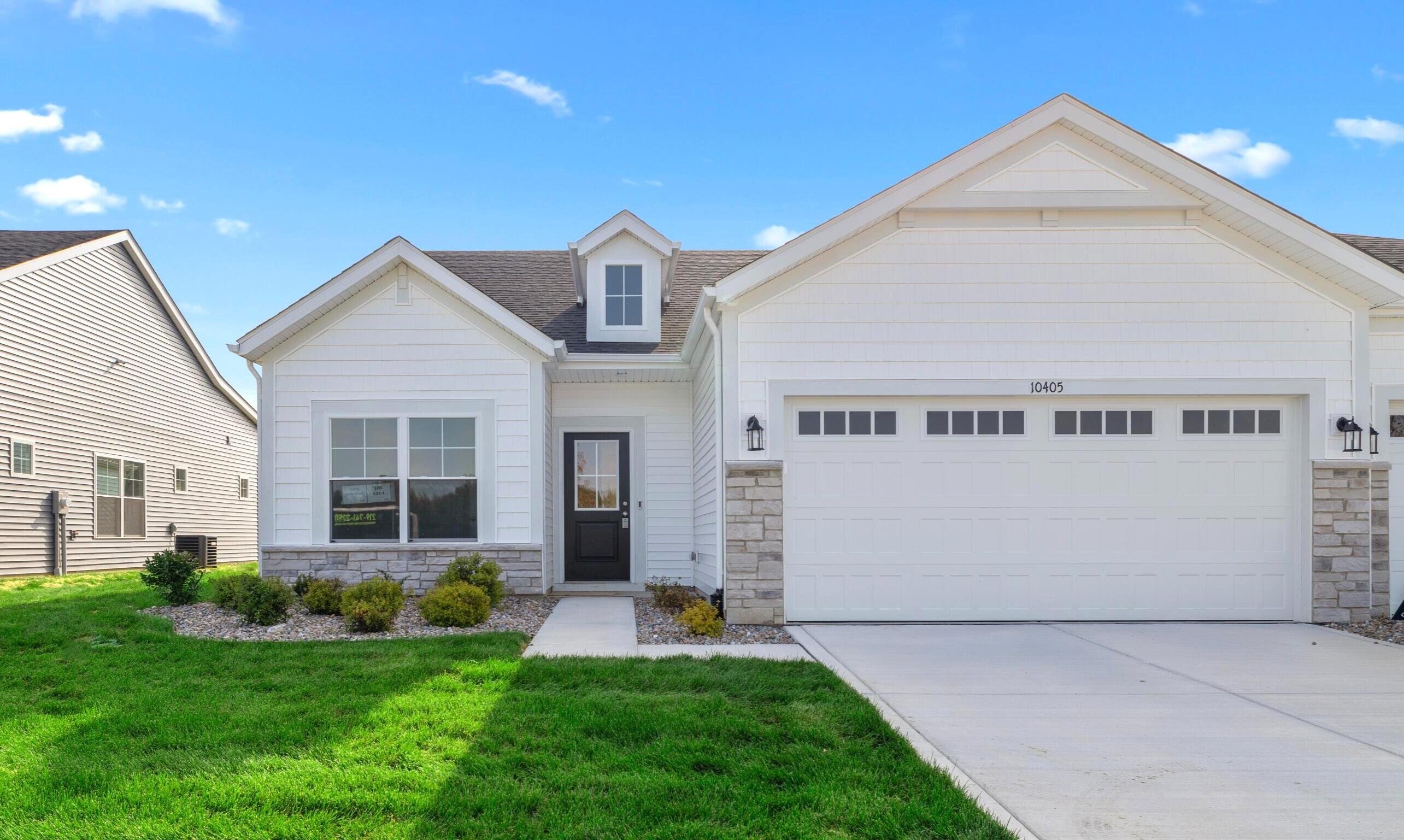 10405 Iowa Street Property Photo 1