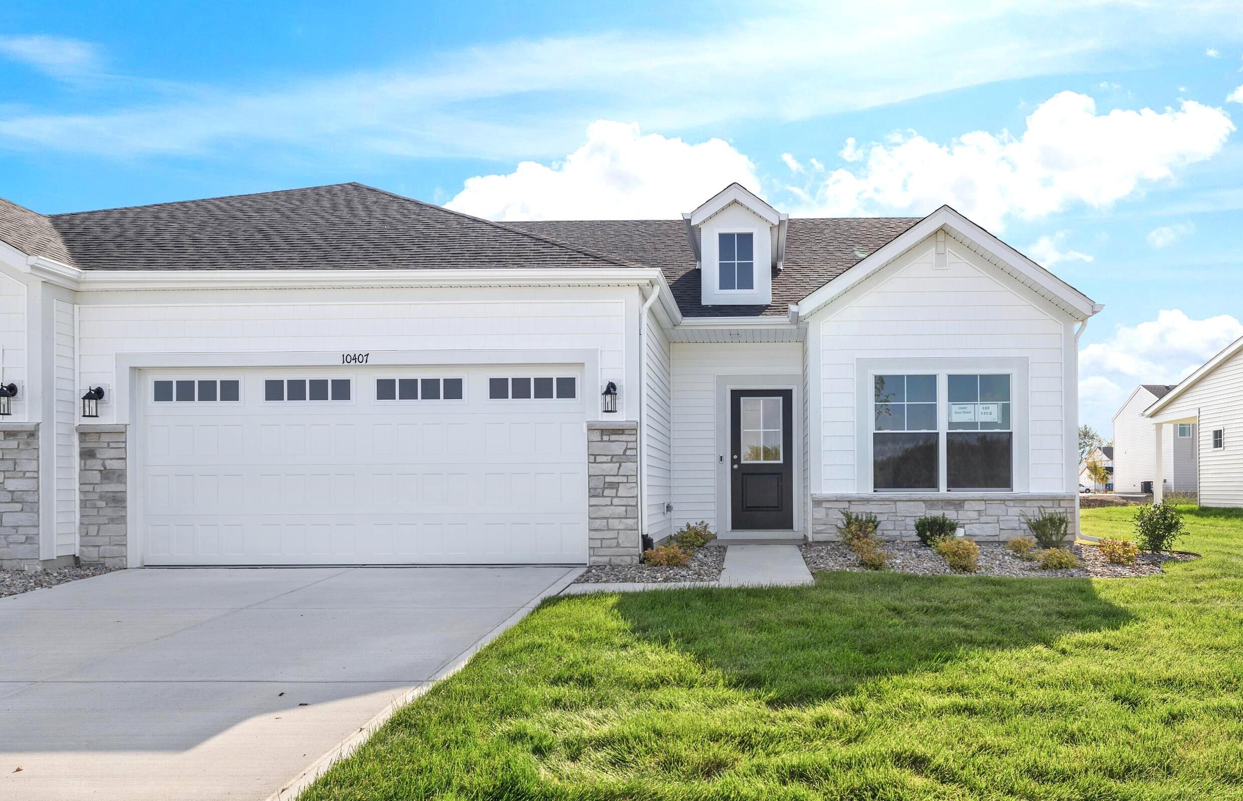 10407 Iowa Street Property Photo 1