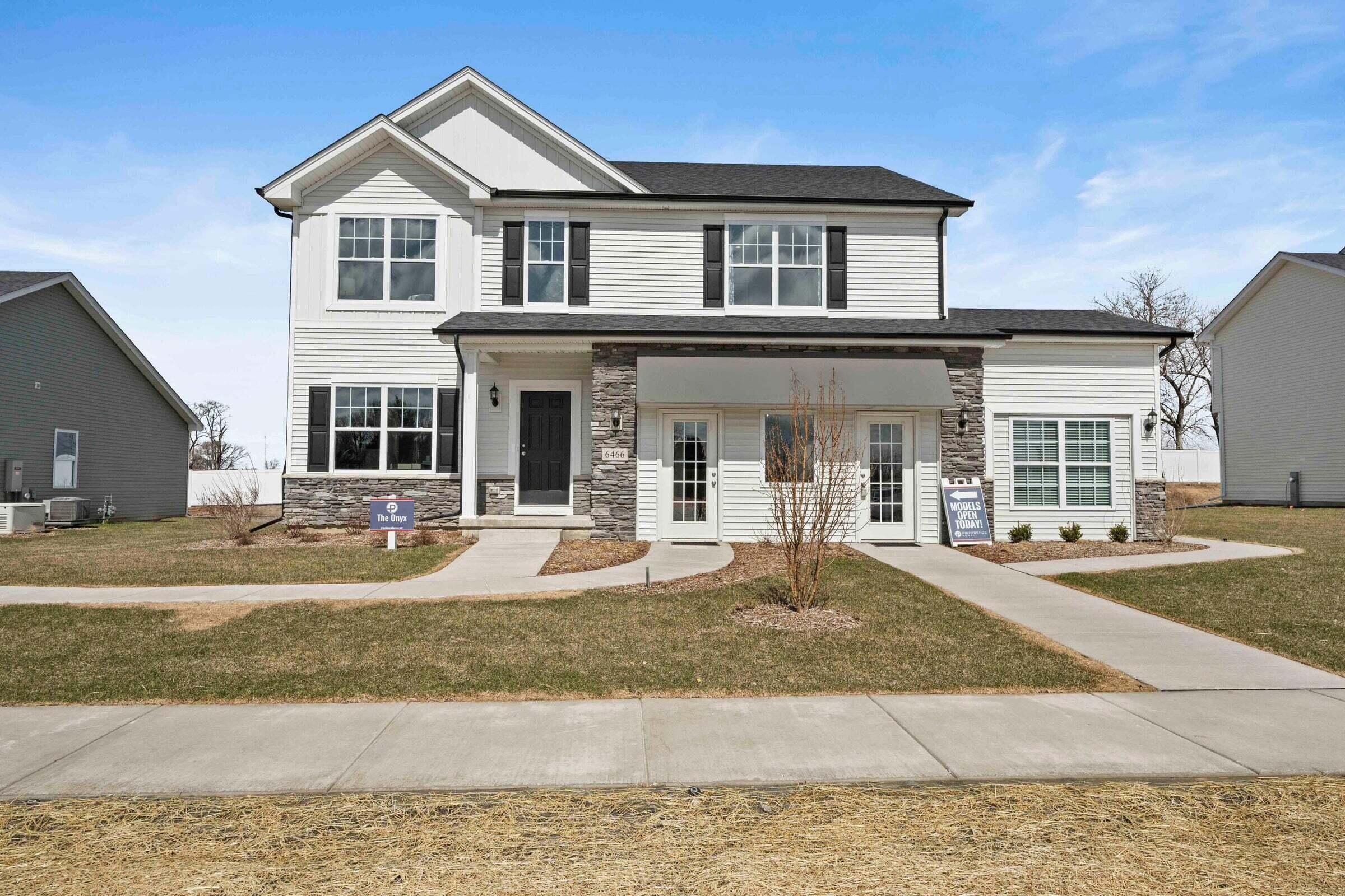 18867 Sapphire Street Property Photo 1
