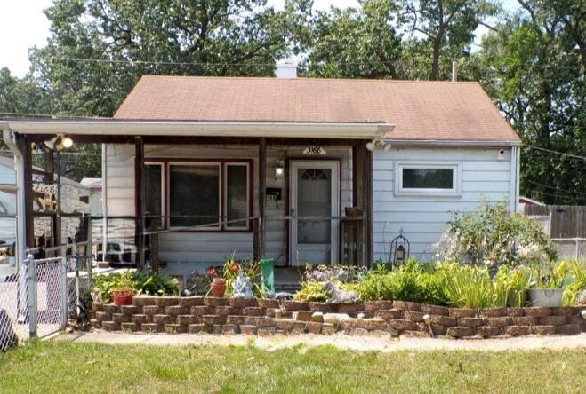 3168 Pulaski Street Property Photo 1