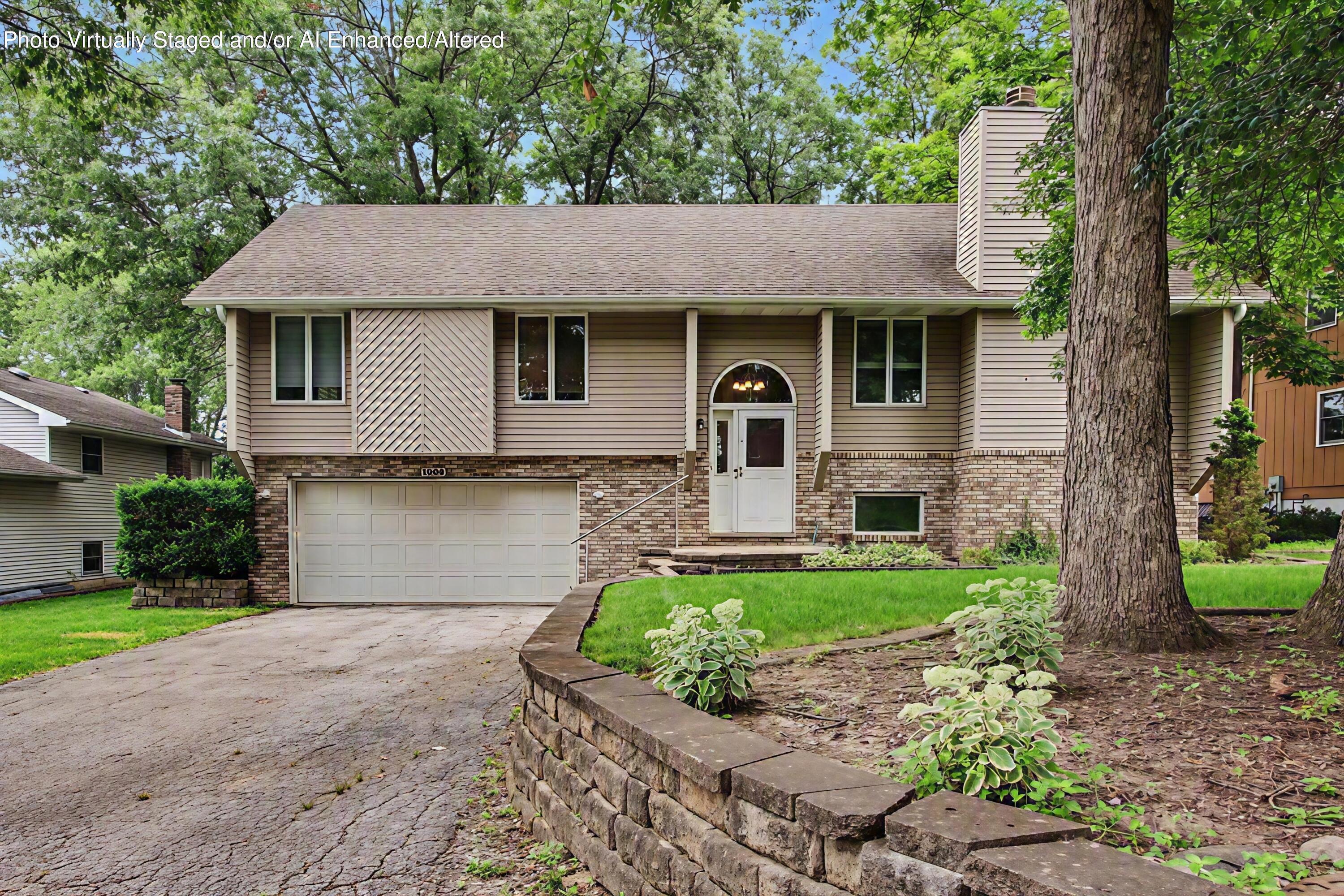 1964 Loganberry Lane Property Photo 1