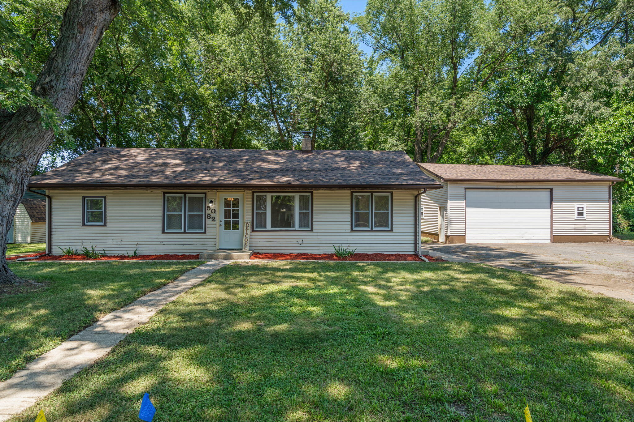 5082 Concord Avenue Property Photo 1
