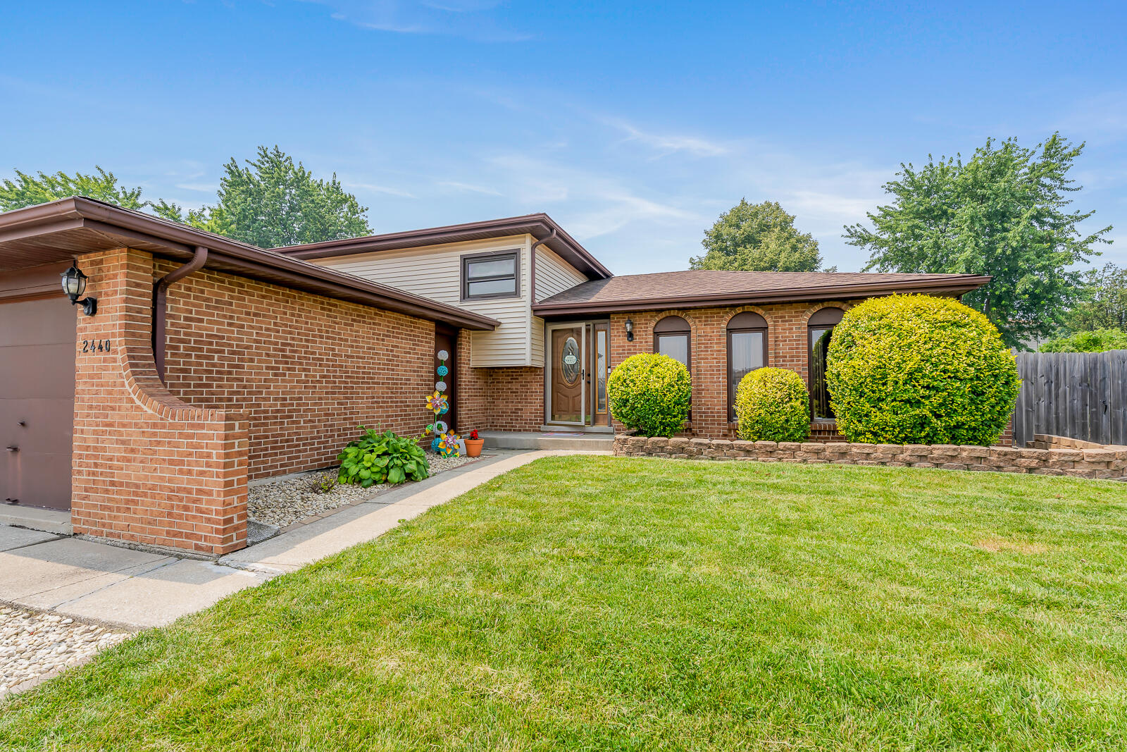 2440 Springhill Drive Property Photo 1