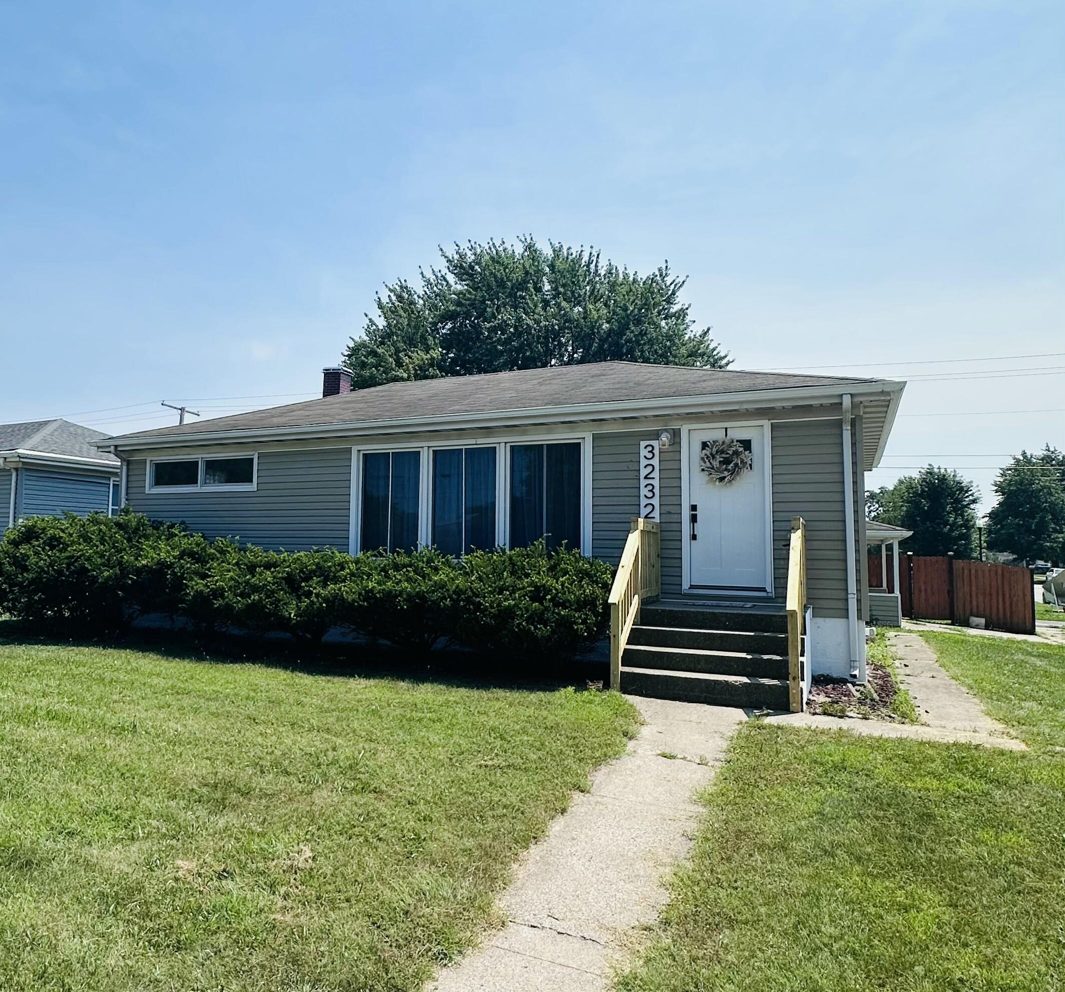 3232 E 165th Street Property Photo 1