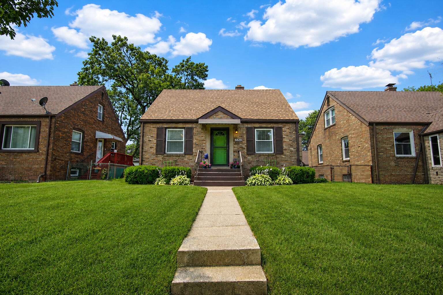 6820 Schneider Avenue Property Photo 1