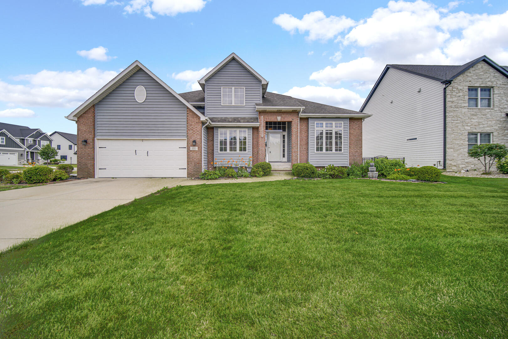 310 Cornwall Circle