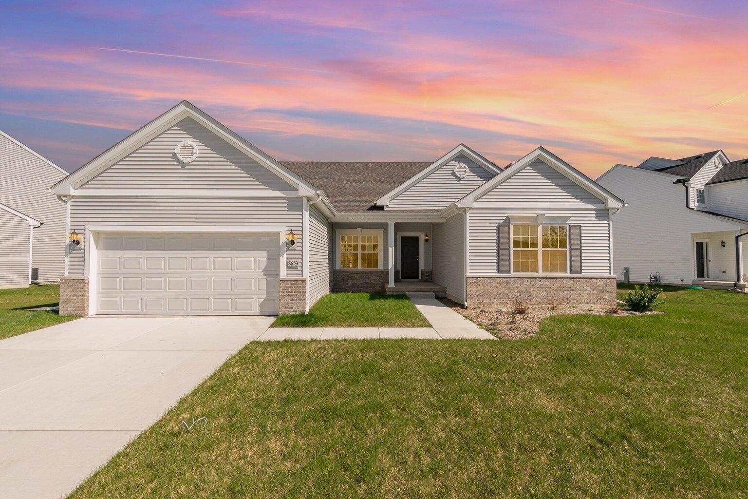 2749 103rd Place Property Photo 1