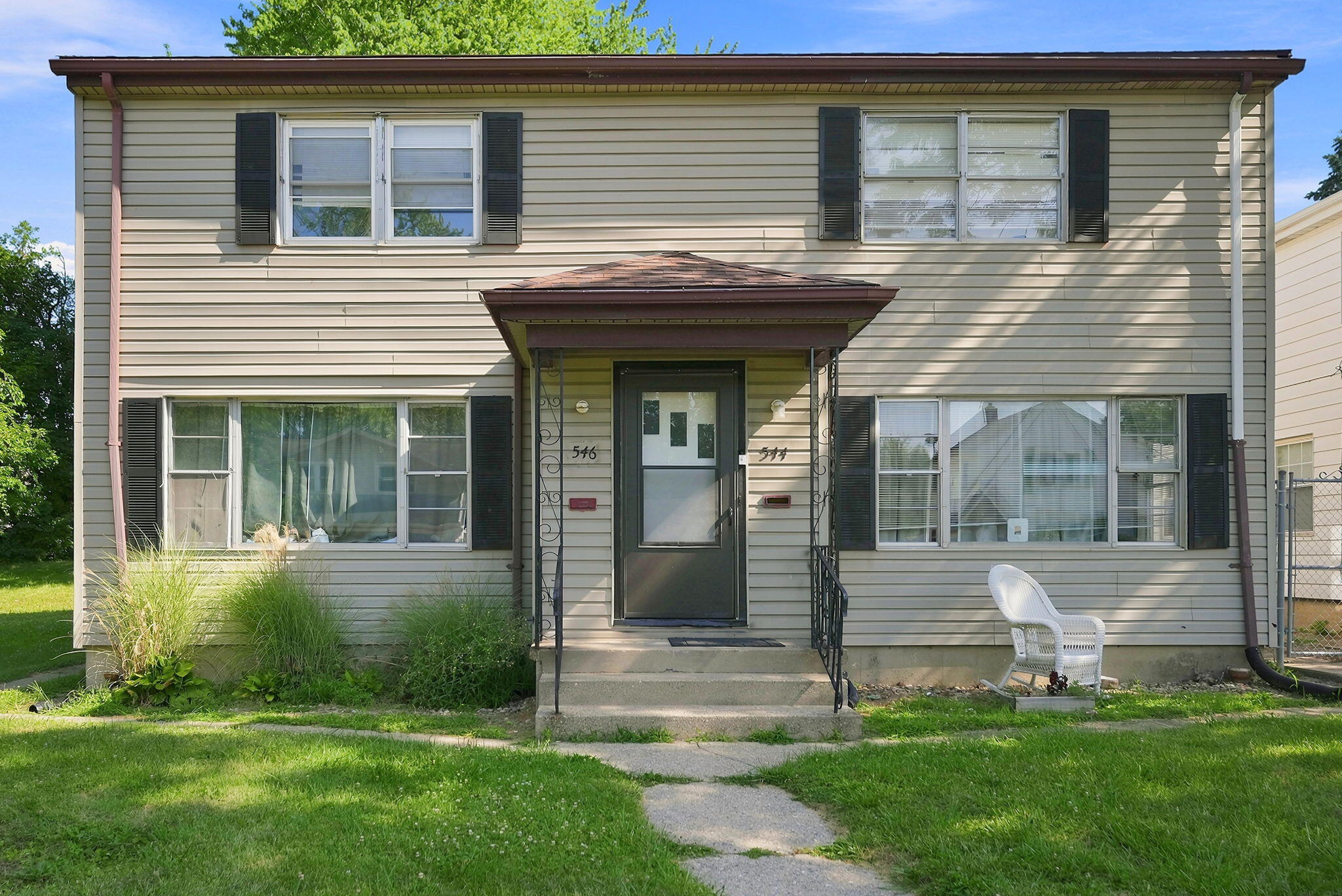 544 Pierce Avenue Property Photo 1