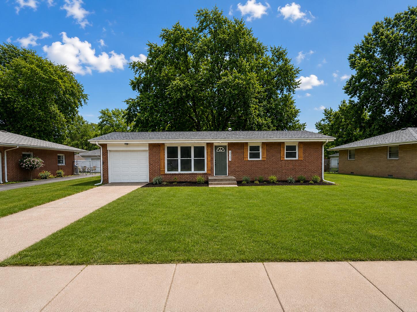 2397 Hamstrom Road Property Photo 1