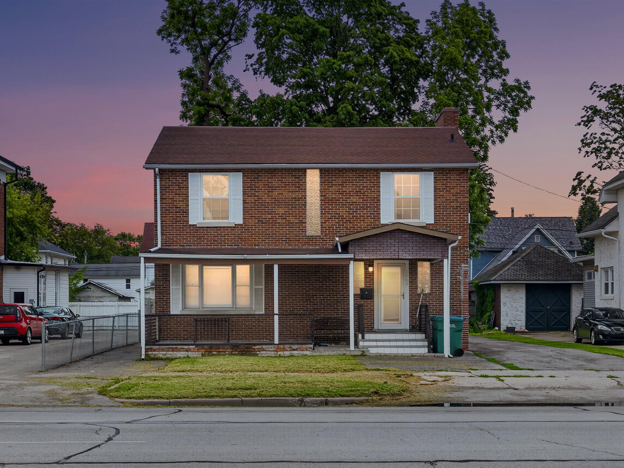 1406 Lincolnway