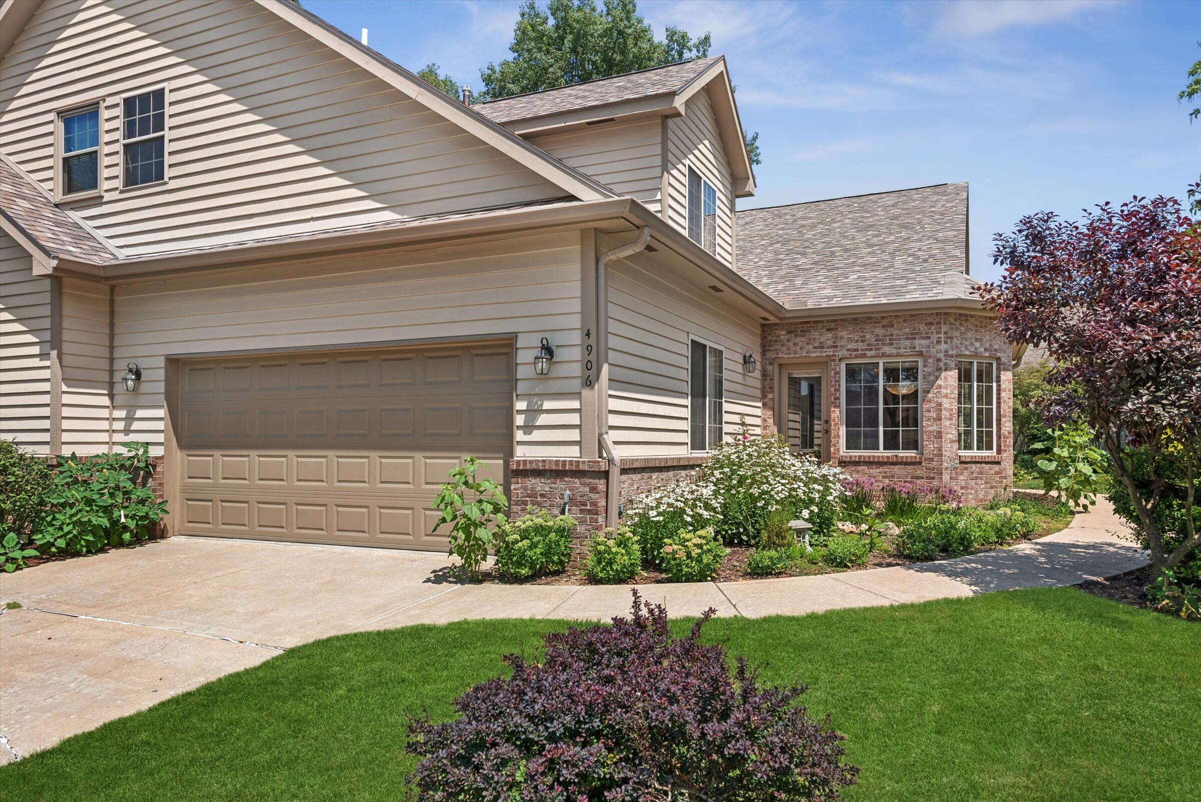4906 Waters Edge Drive Property Photo 1