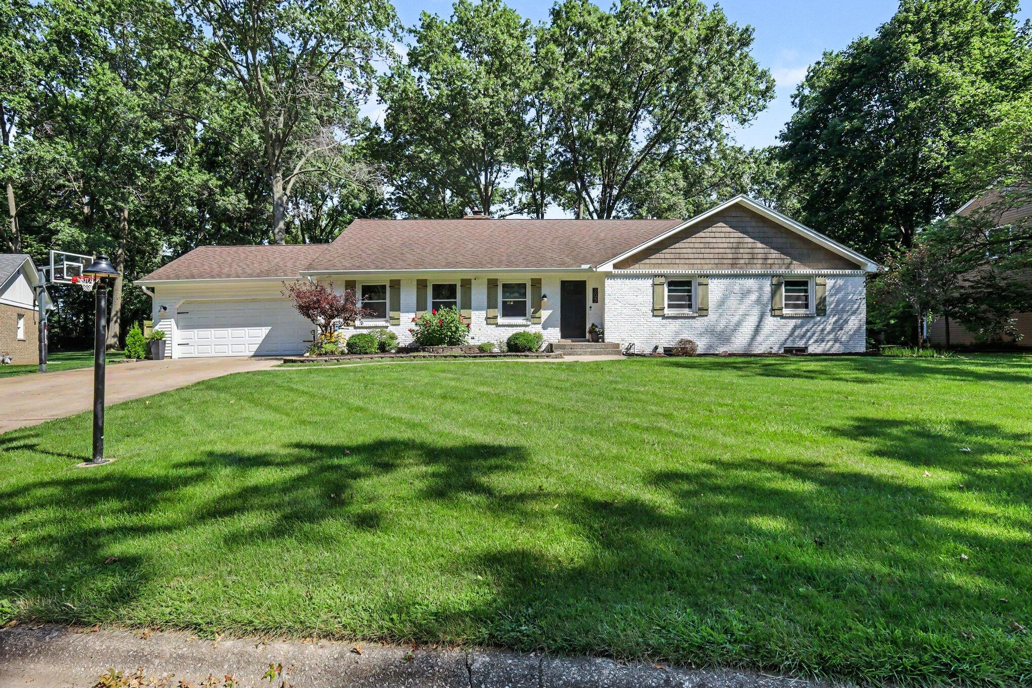203 Oxbow Court
