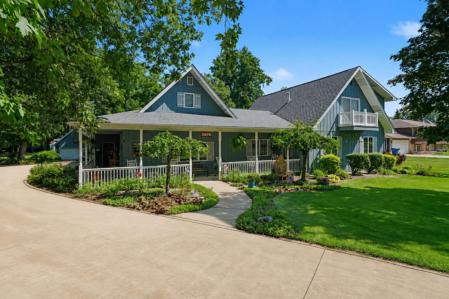 5898 Carol Court Property Photo 1