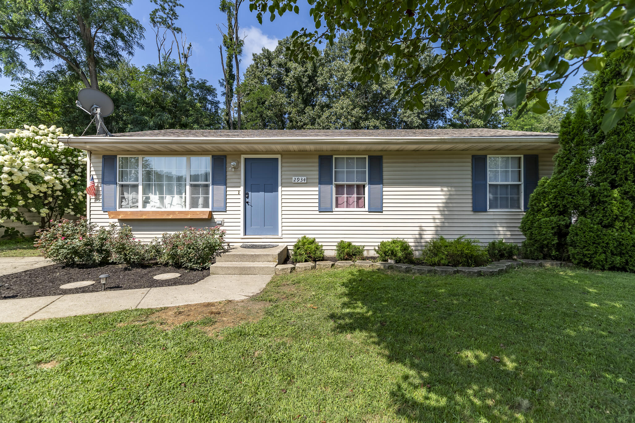 2934 Wells Street Property Photo 1
