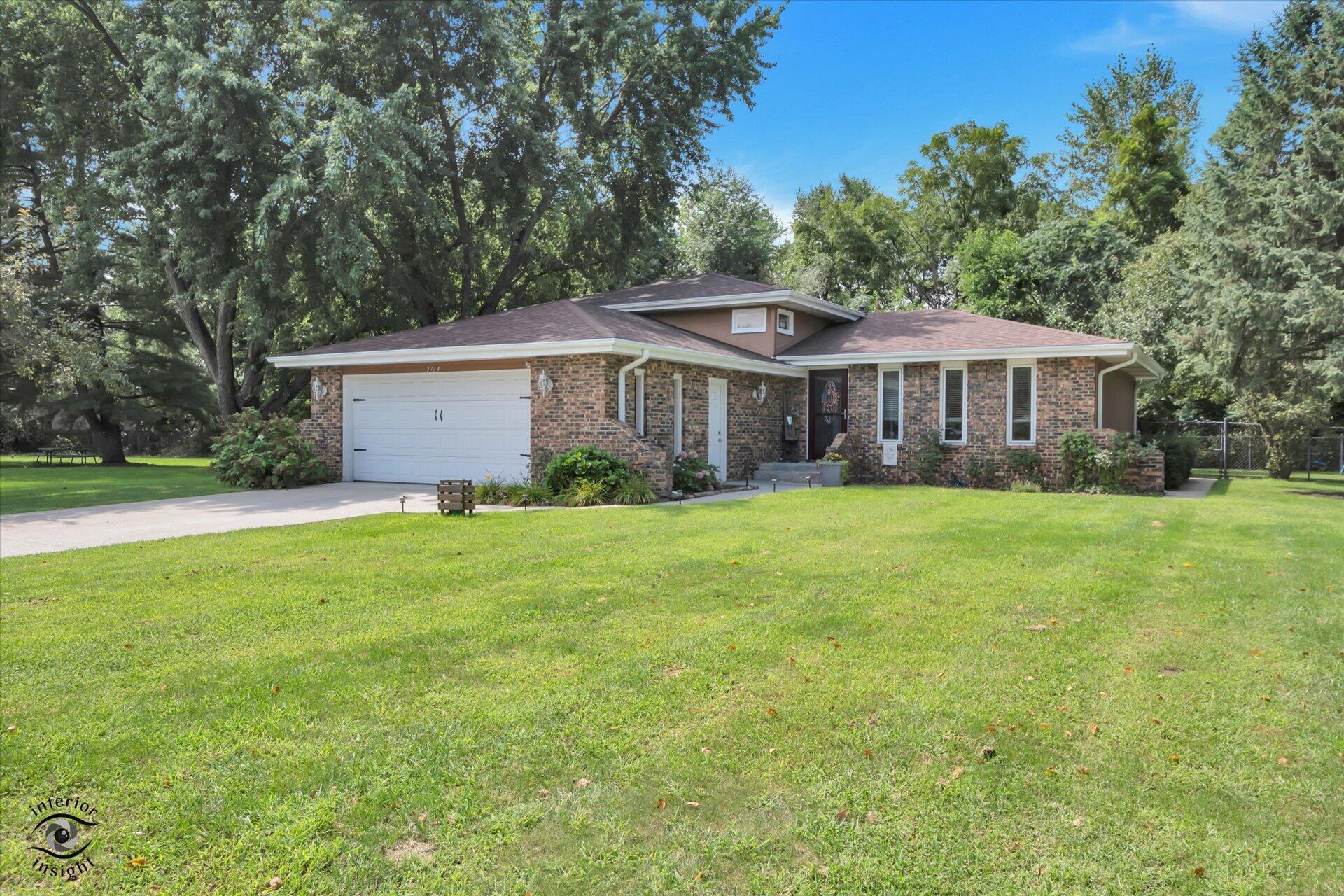 2724 Lois Street Property Photo 1