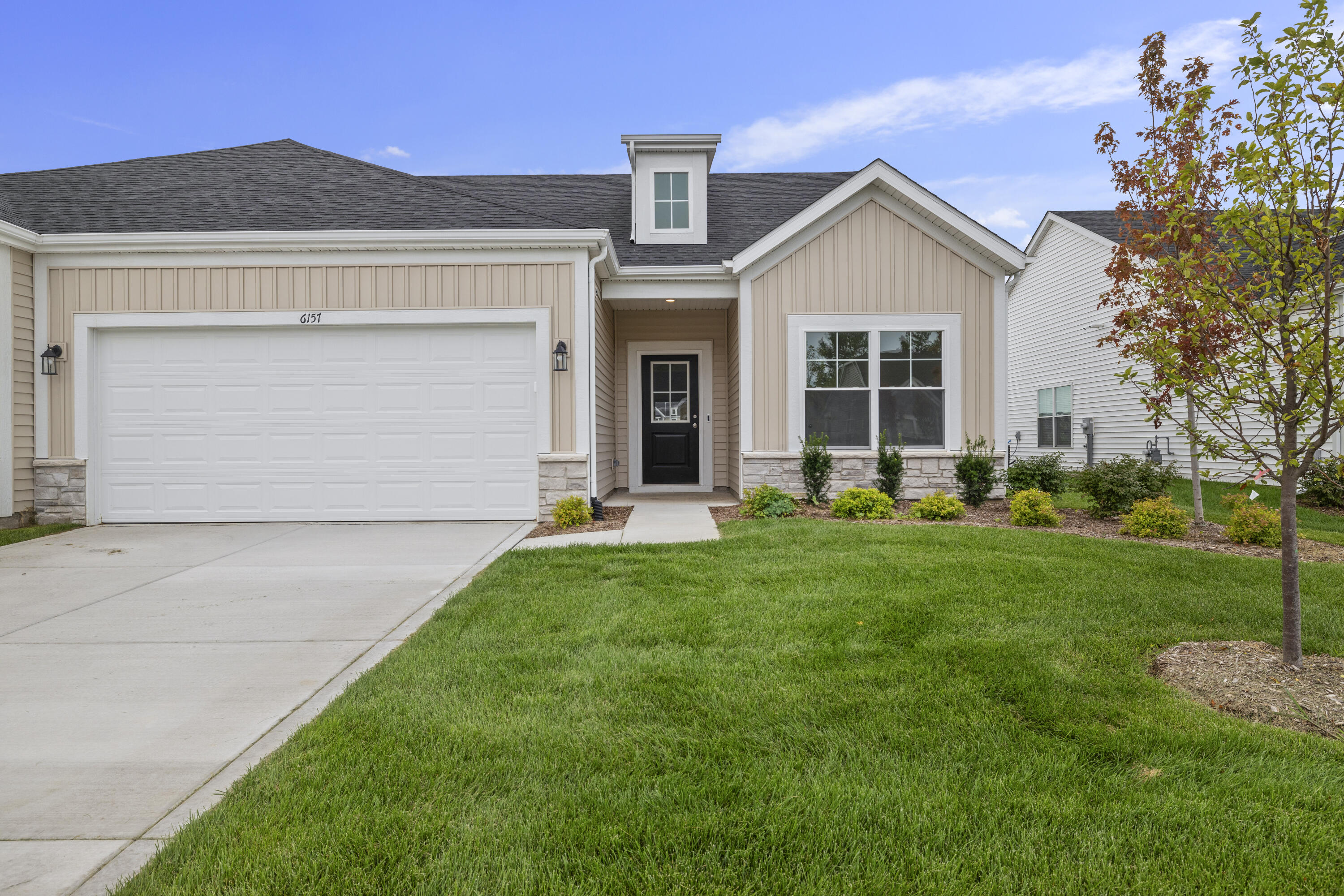 6157 River Run Avenue Property Photo 1