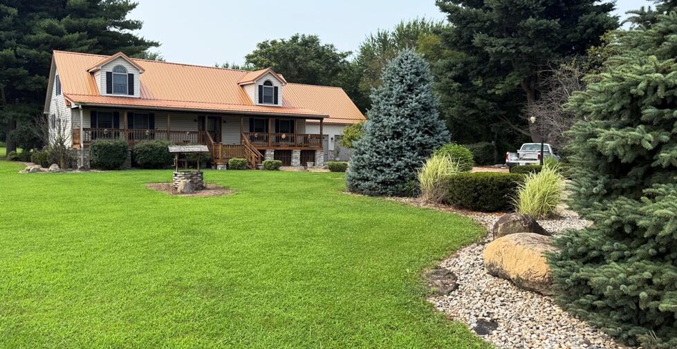 4525 N 1200 Property Photo 1
