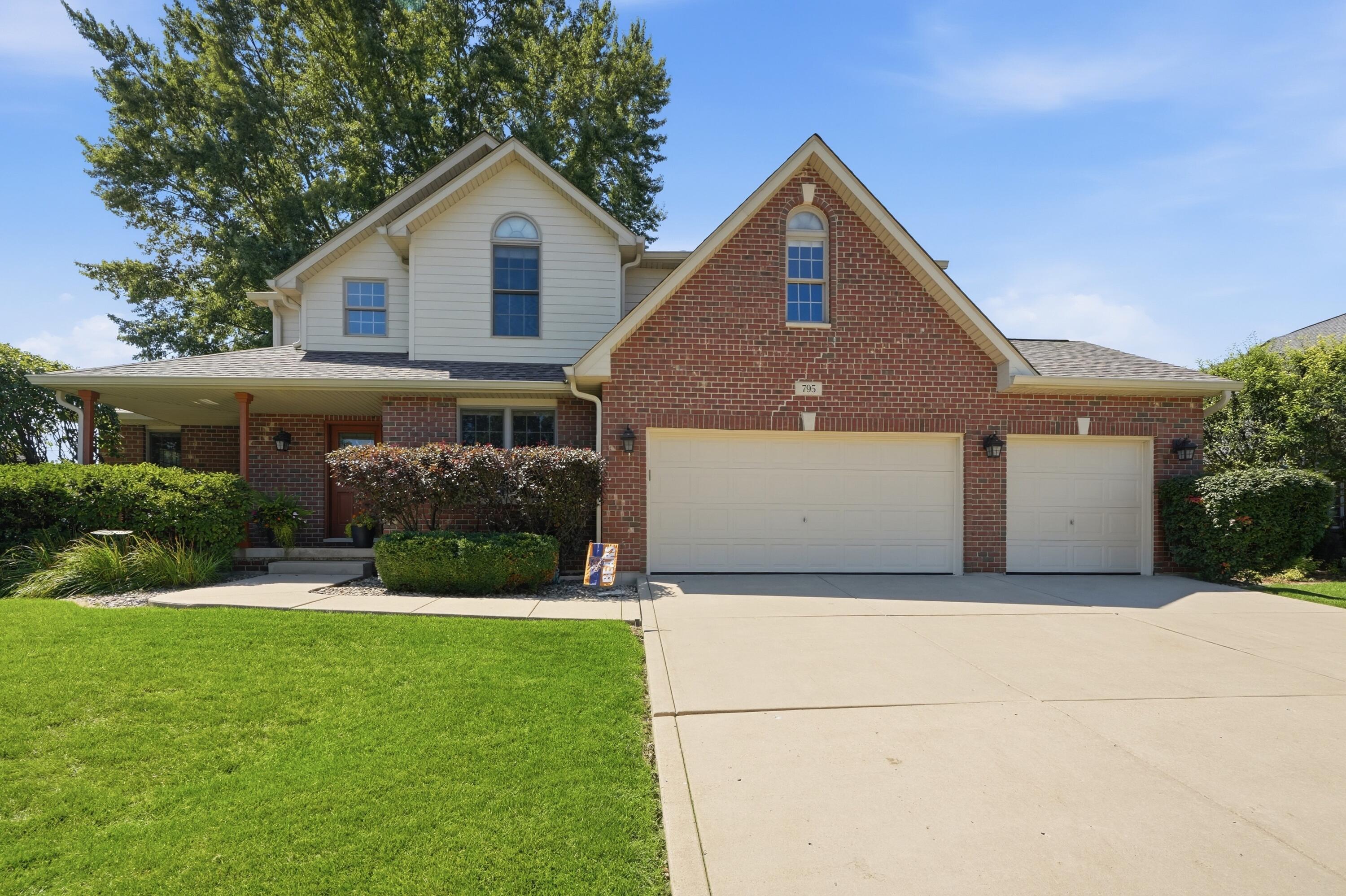795 Morningside Court Property Photo 1