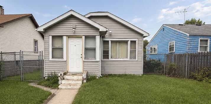 1084 E 36th Avenue Property Photo 1
