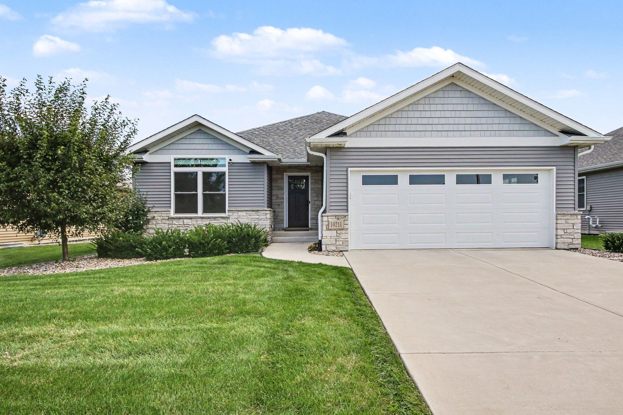 10211 W 134th Place