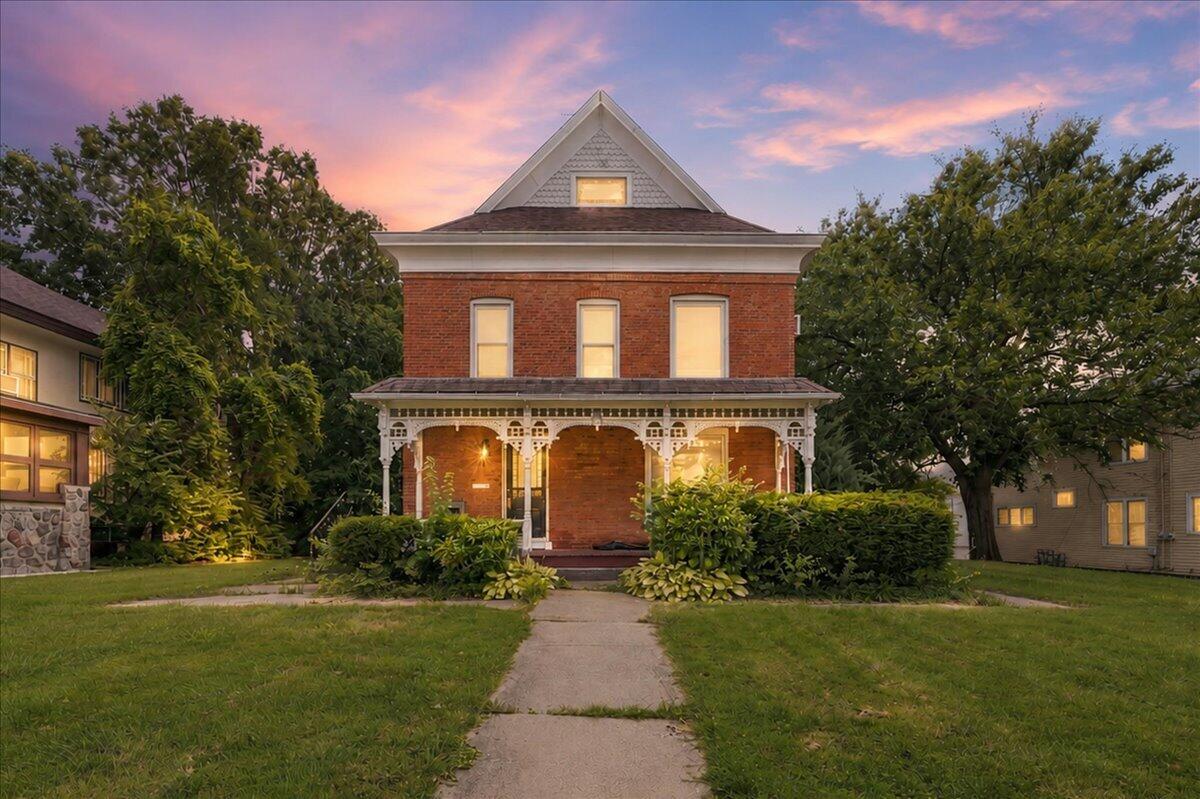 306 Jefferson Street
