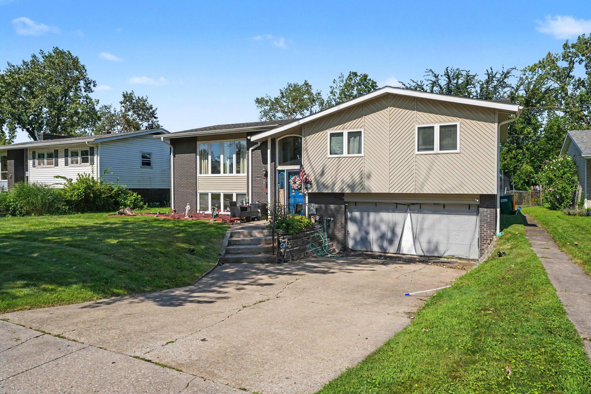 9328 Chestnut Lane Property Photo 1