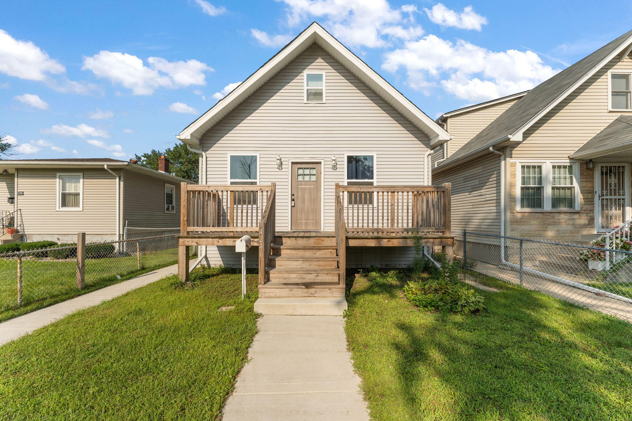 4246 Torrence Avenue Property Photo 1