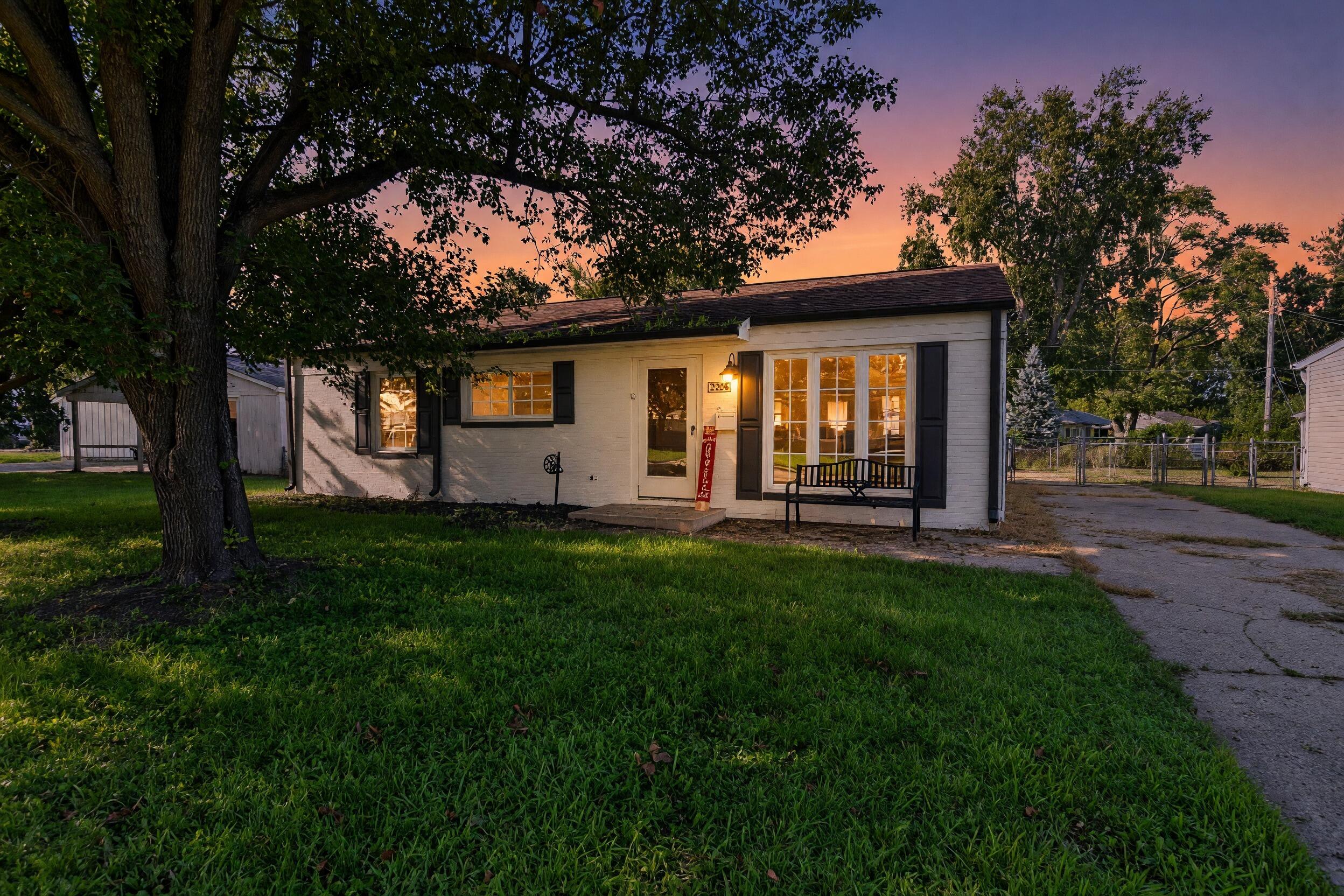 2706 Streamside Drive