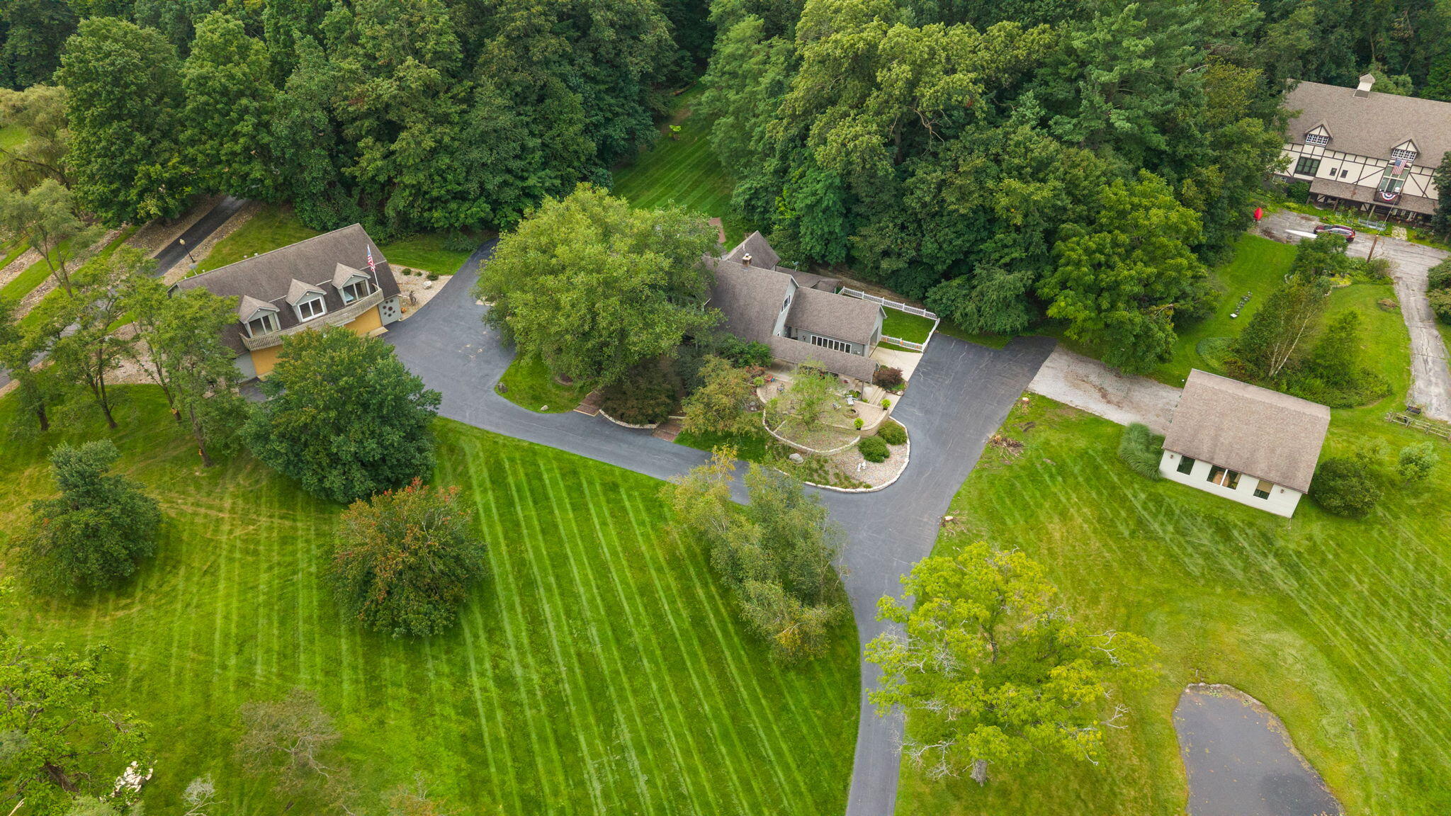 728 Old Suman Road Property Photo 1