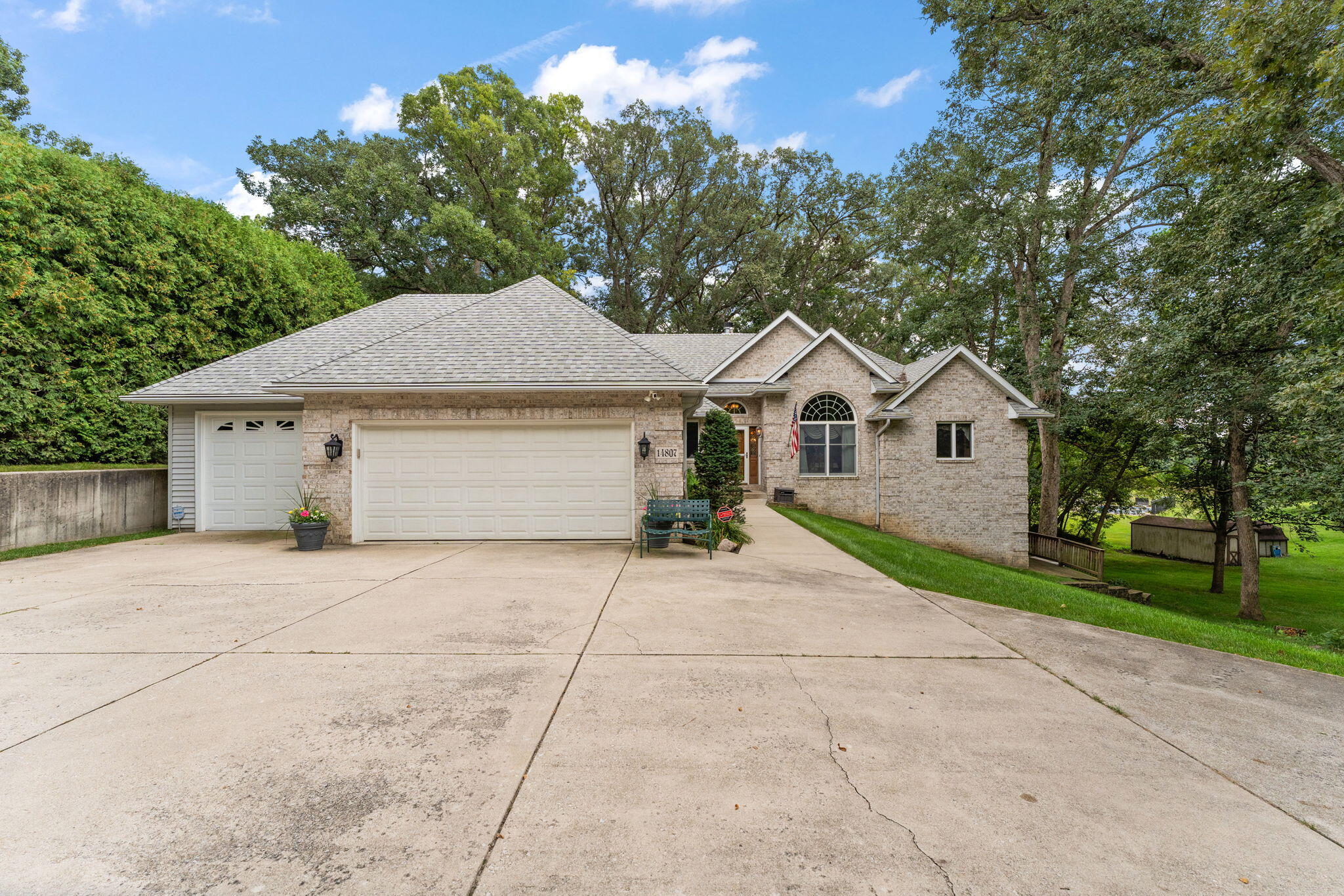 14807 Reeder Road Property Photo 1