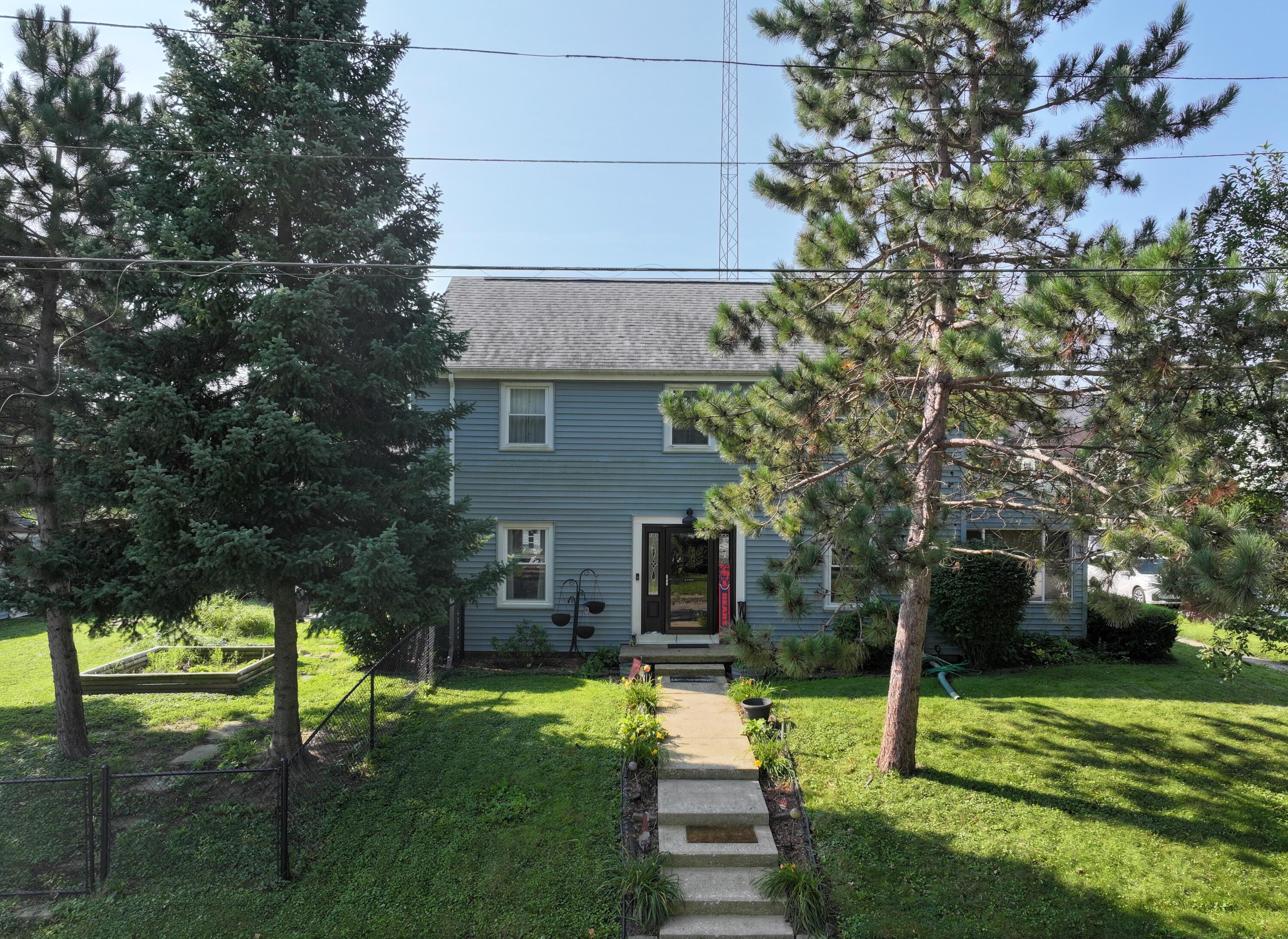 724 N Center Street