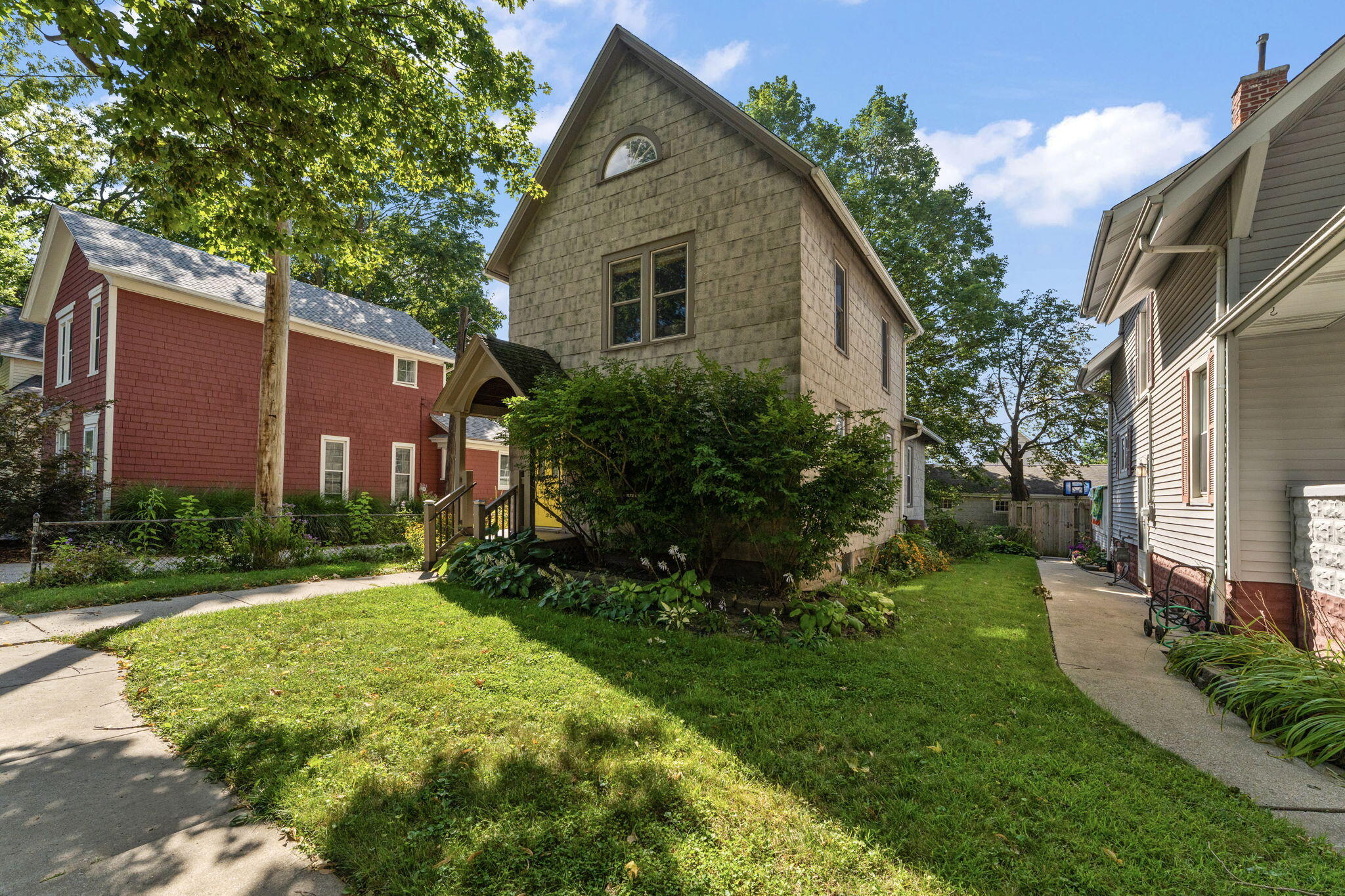 255 Jefferson Street Property Photo 1