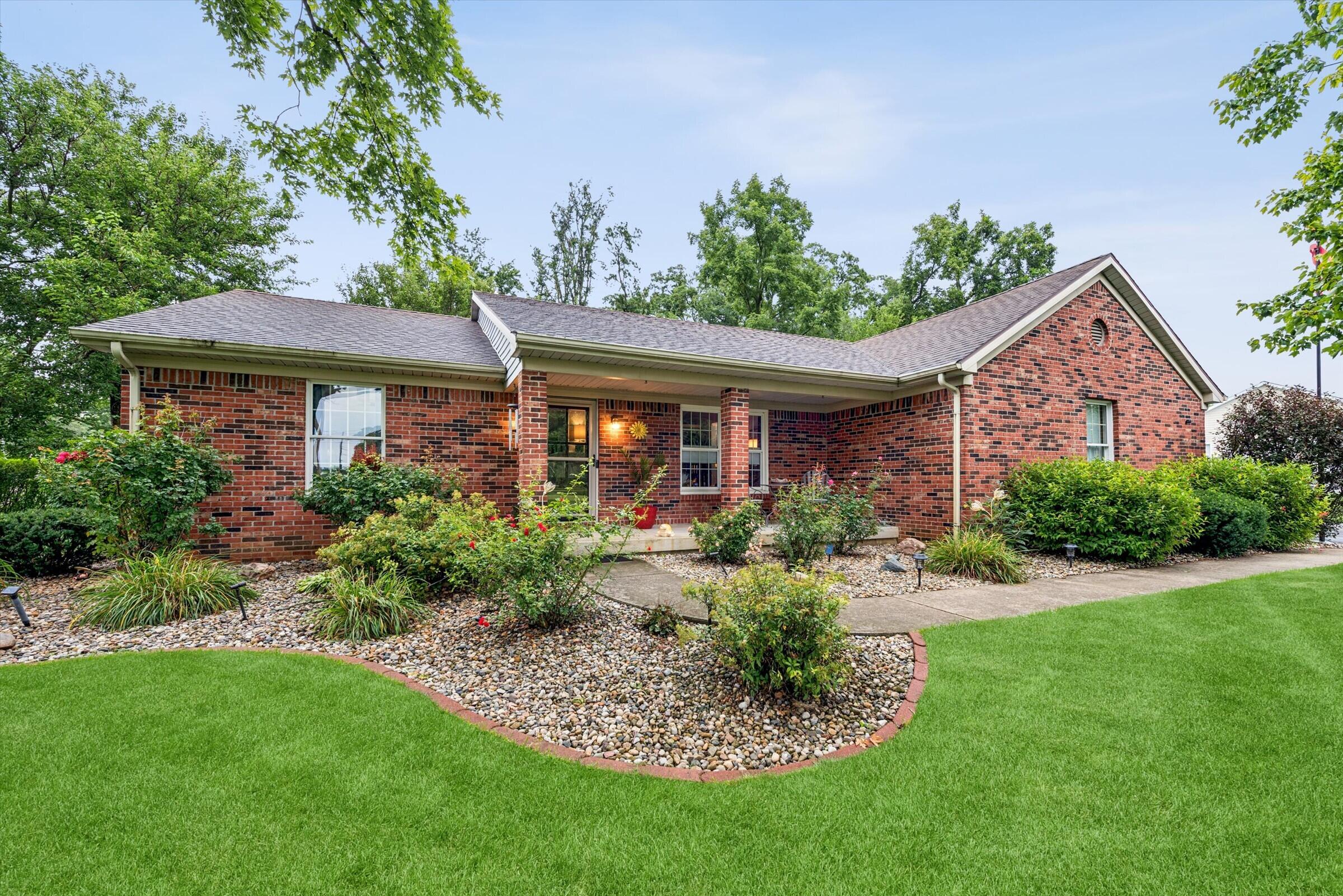 4658 E Jennings Loop Property Photo 1