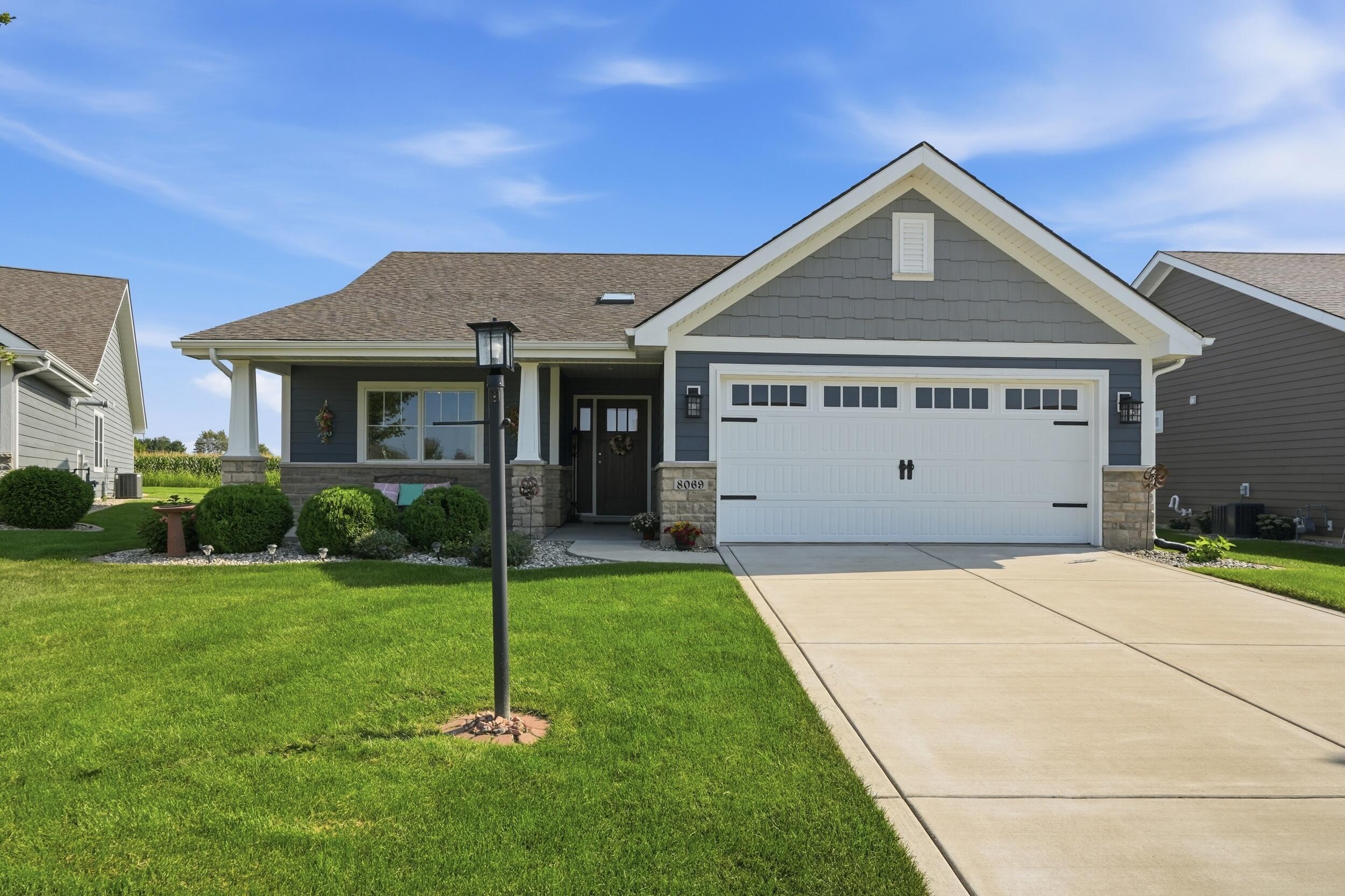 8069 Cranberry Drive Property Photo 1