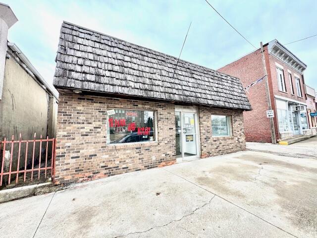 52 E Washington Street