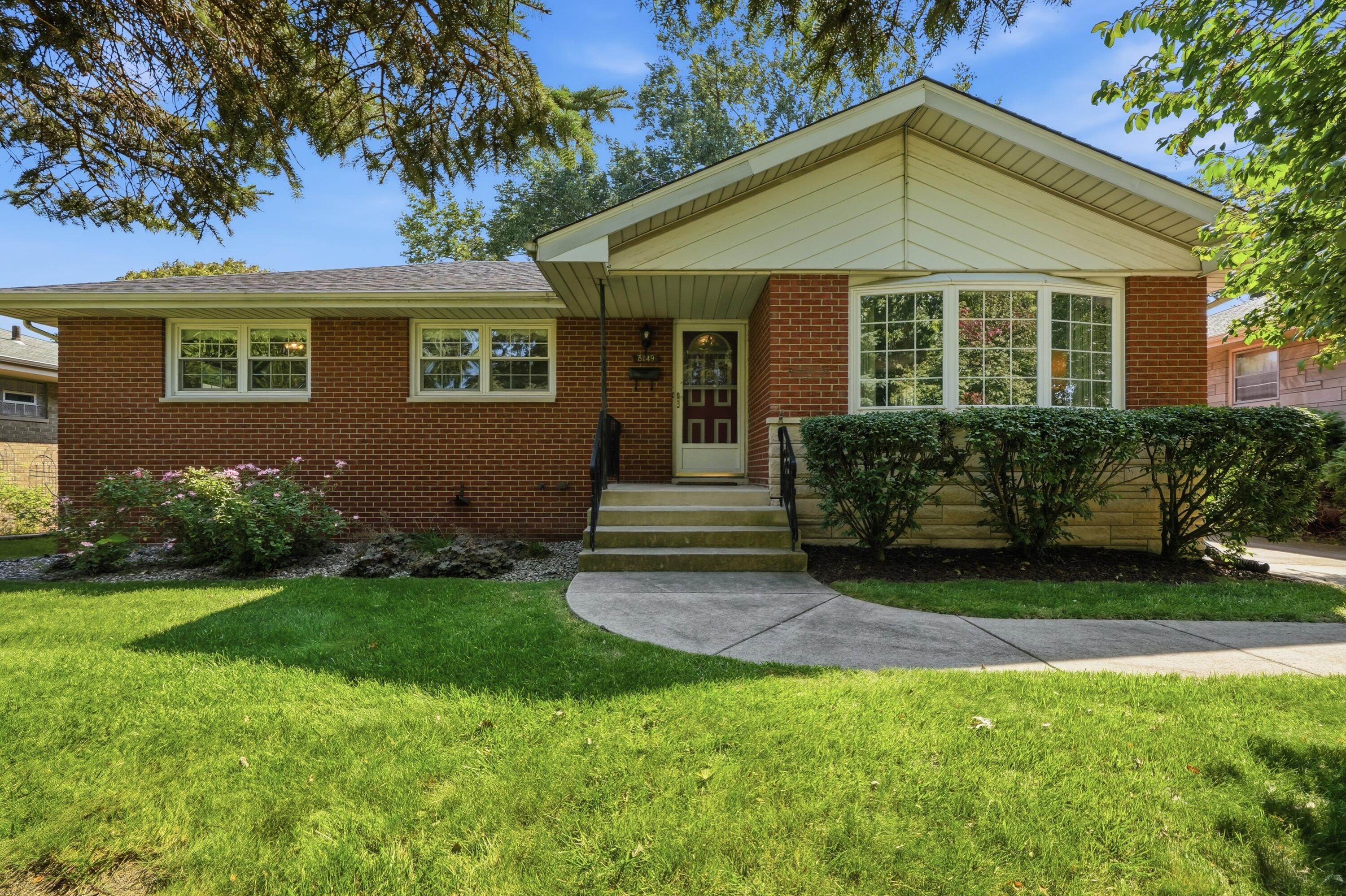 8149 Euclid Avenue Property Photo 1