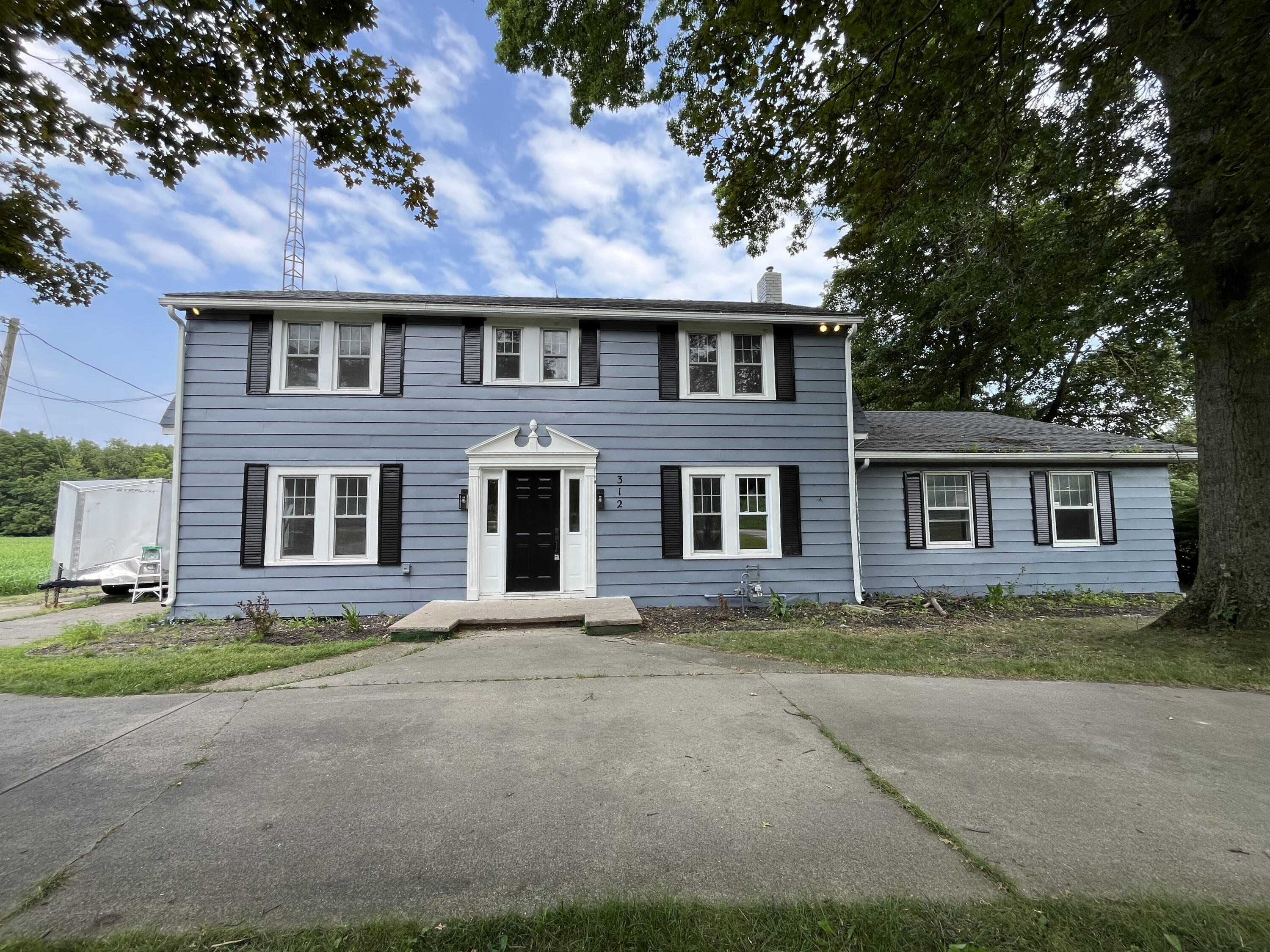312 Bristol Avenue