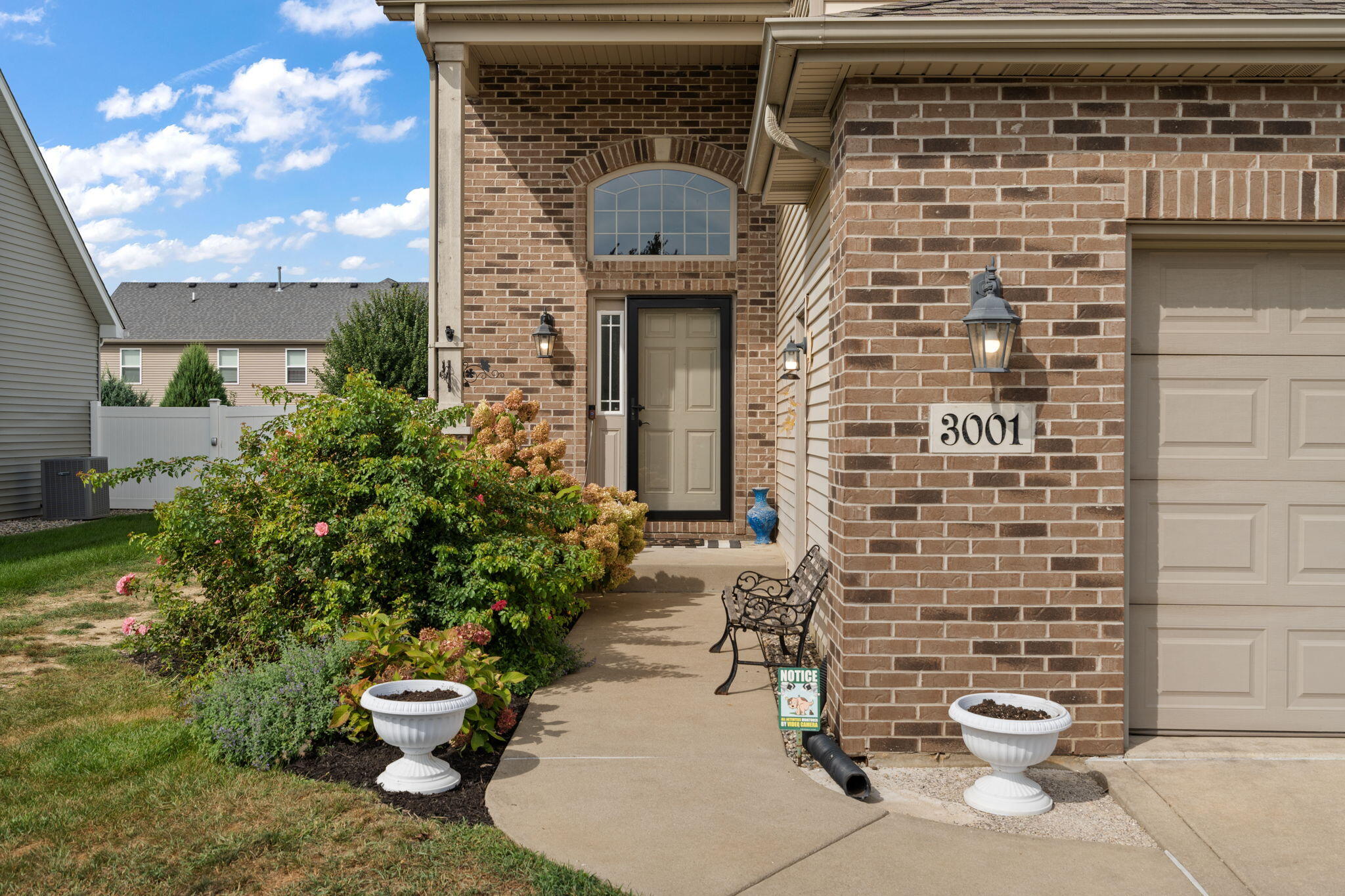 3001 Winter Garden Drive Property Photo 1