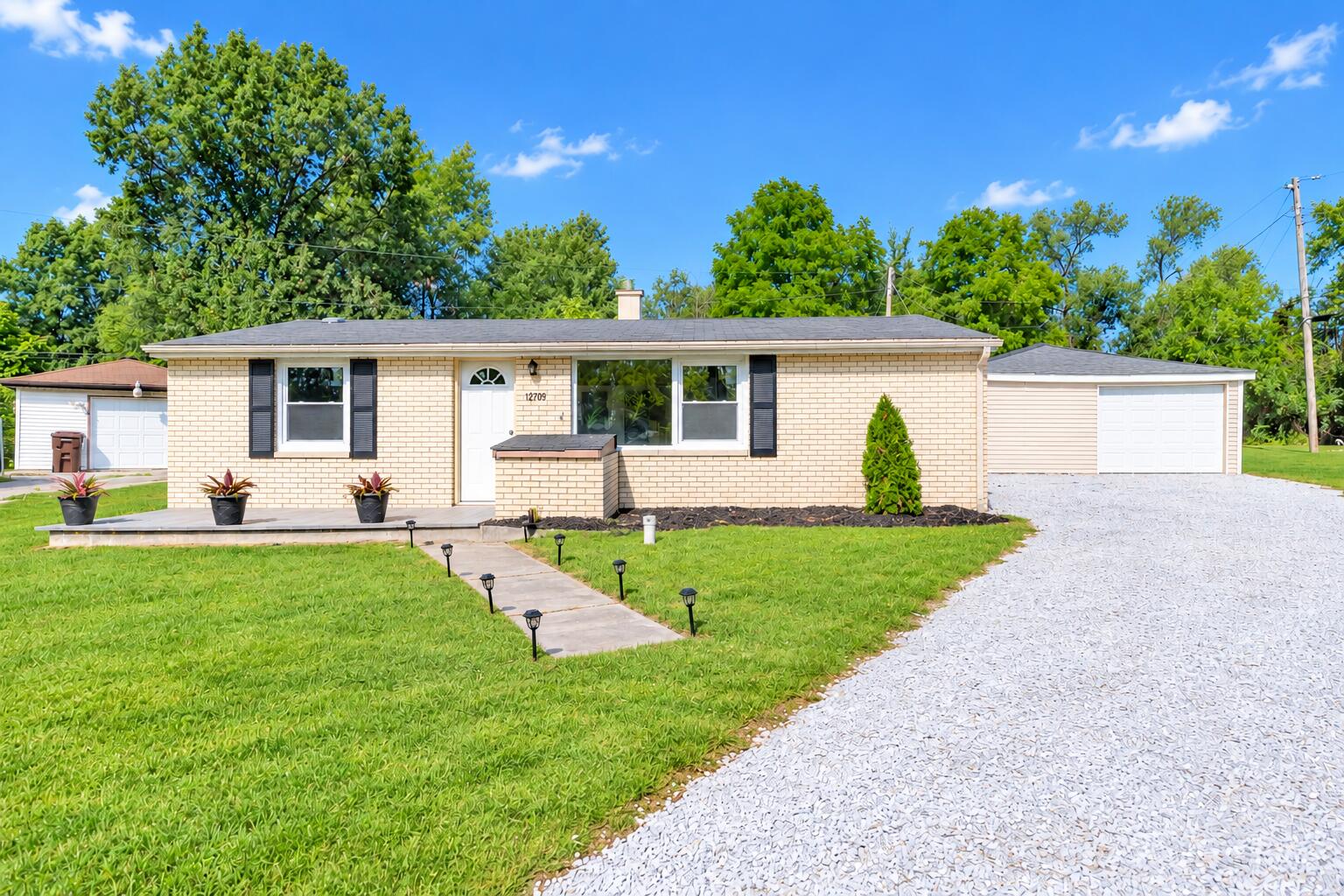 12704 Whitcomb Street Property Photo 1