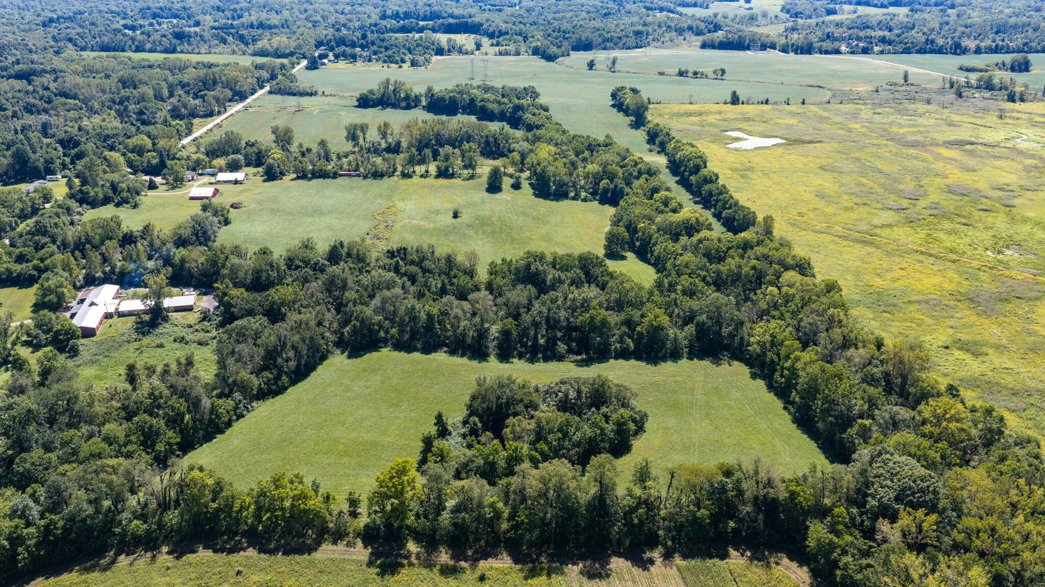 1226 N County Line Road Property Photo 1