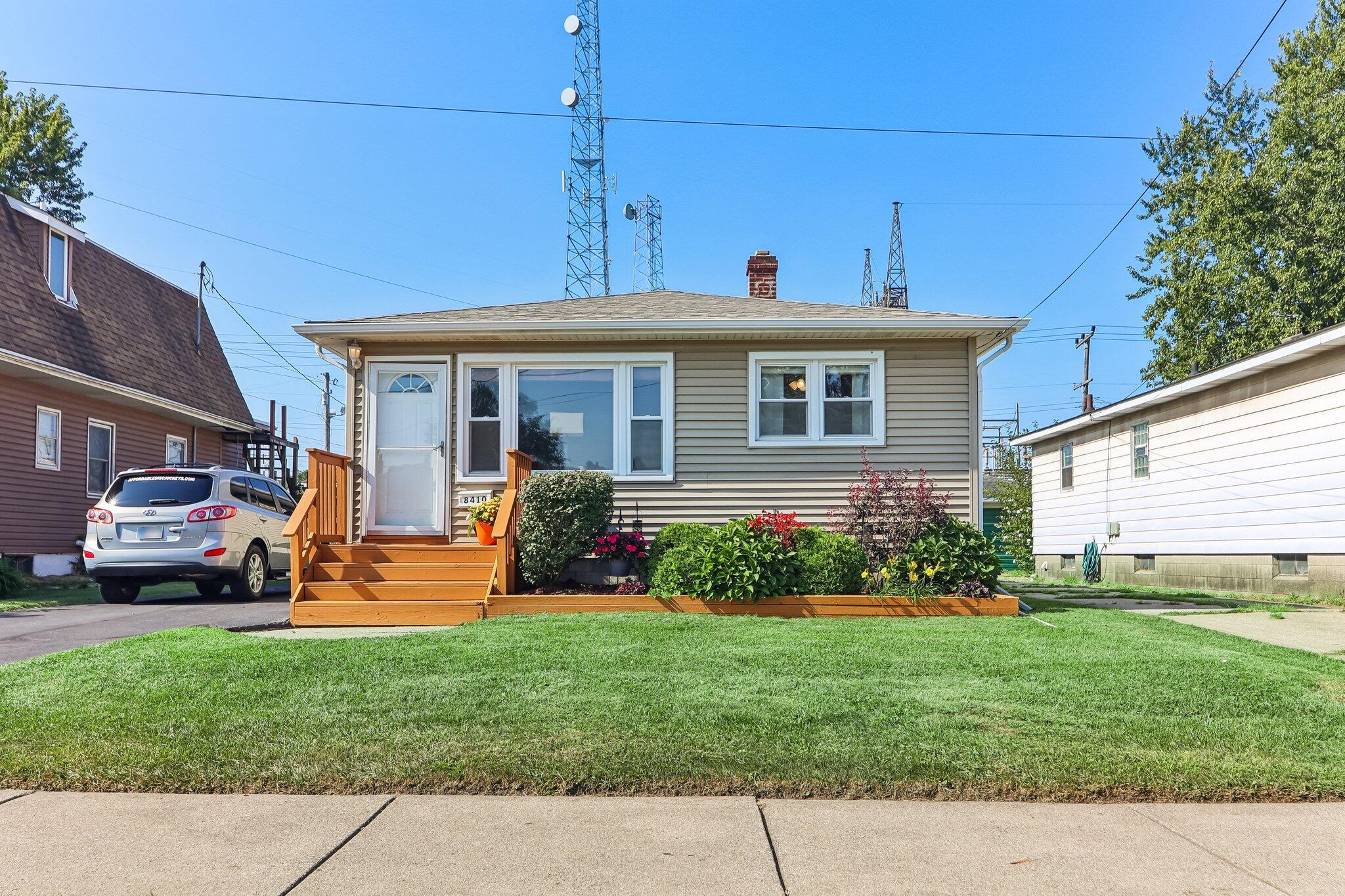 8410 Gordon Drive