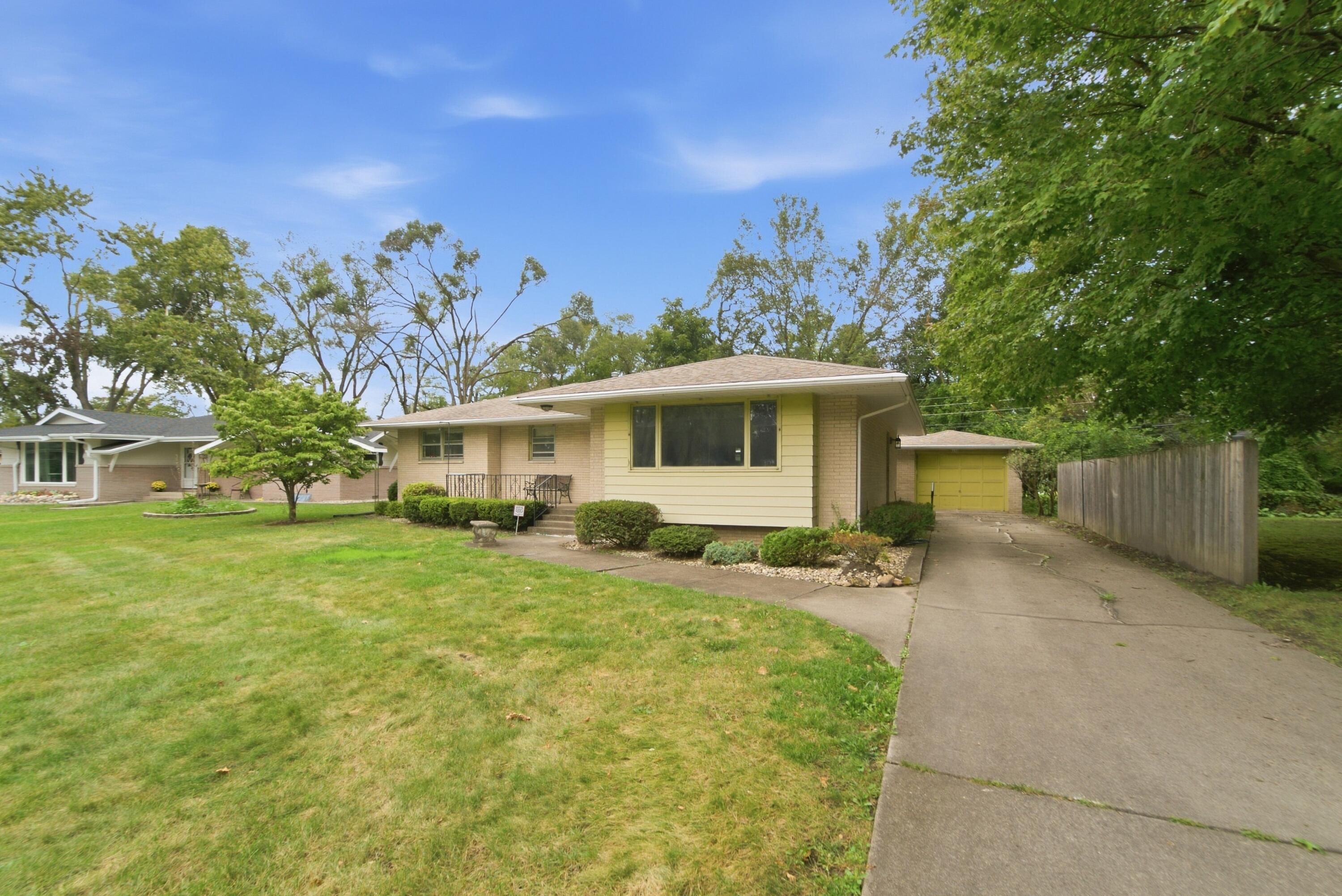 2248 W 57th Place Property Photo 1