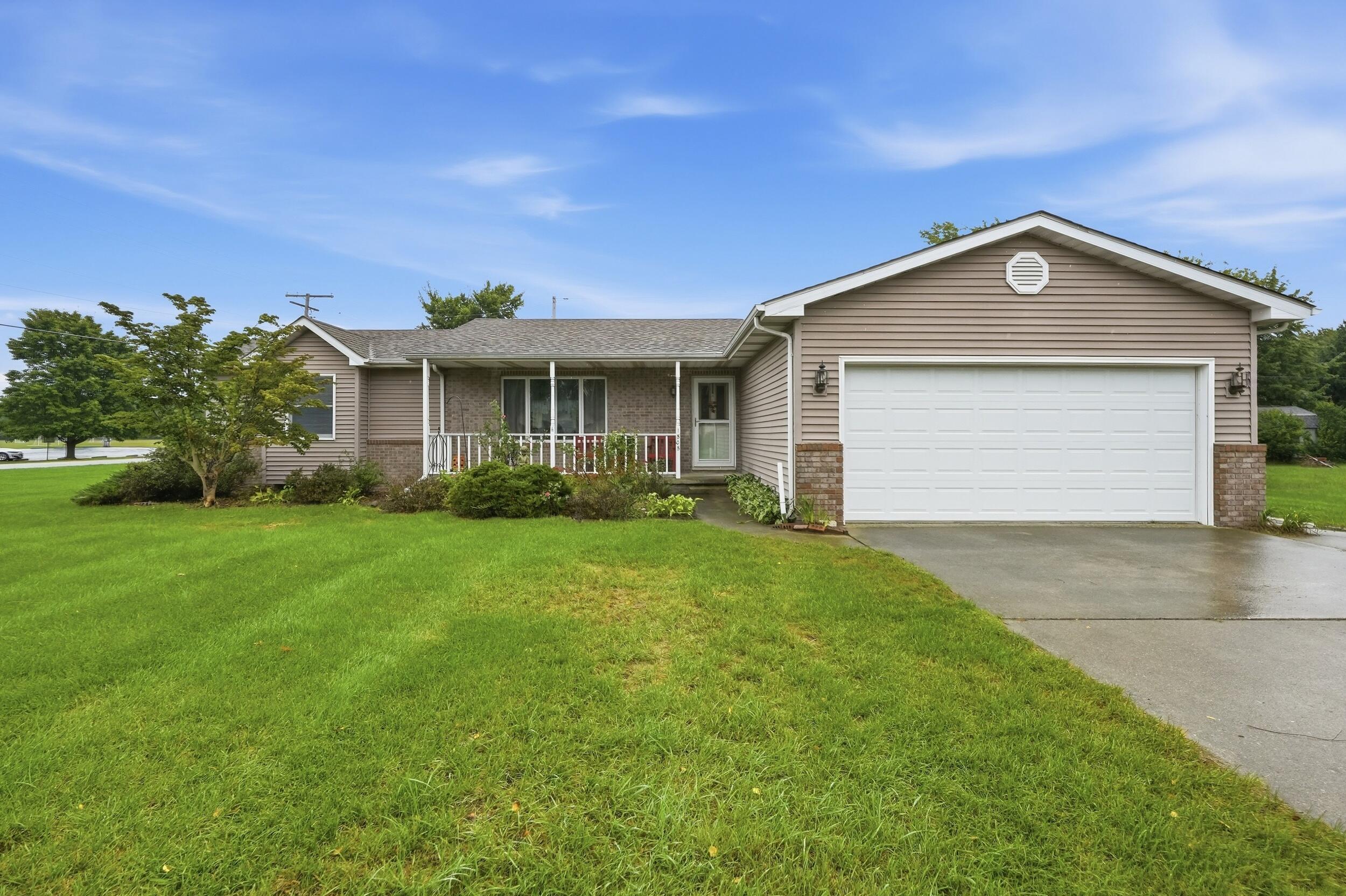 1505 Ironwood Street Property Photo 1
