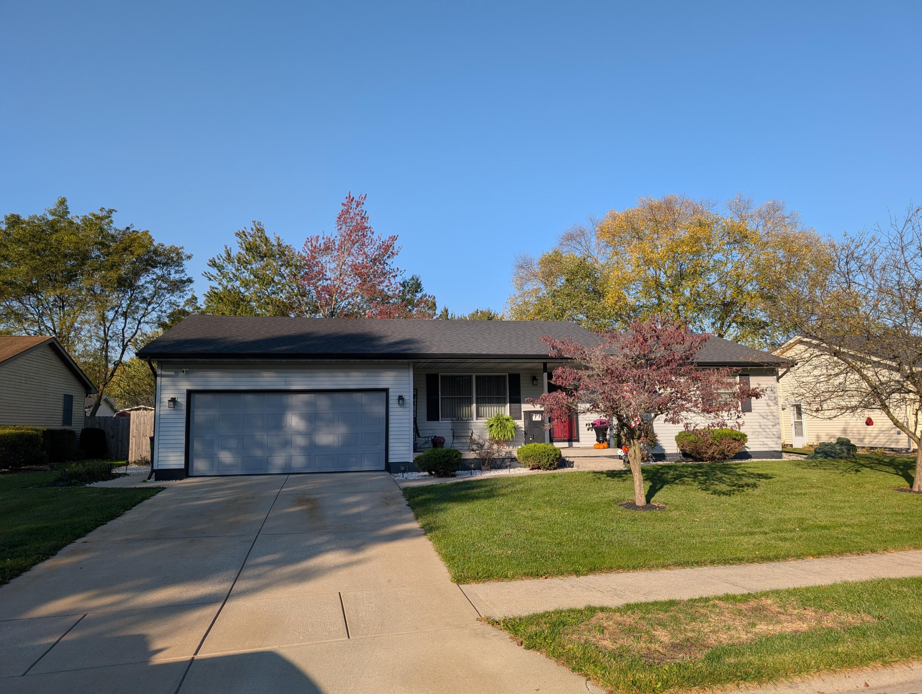 2864 Brown Street Property Photo 1