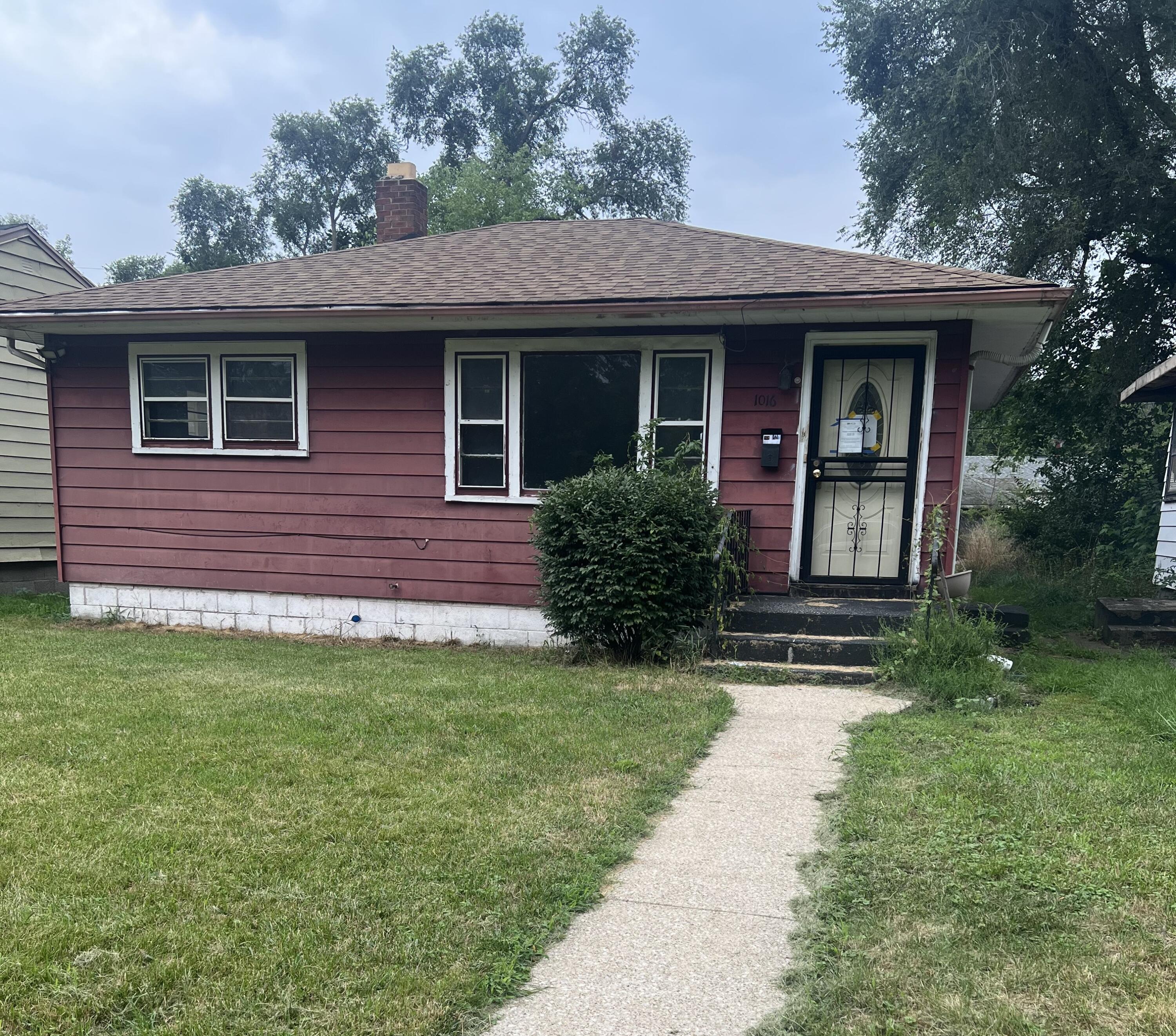 1016 E 36th Avenue Property Photo 1