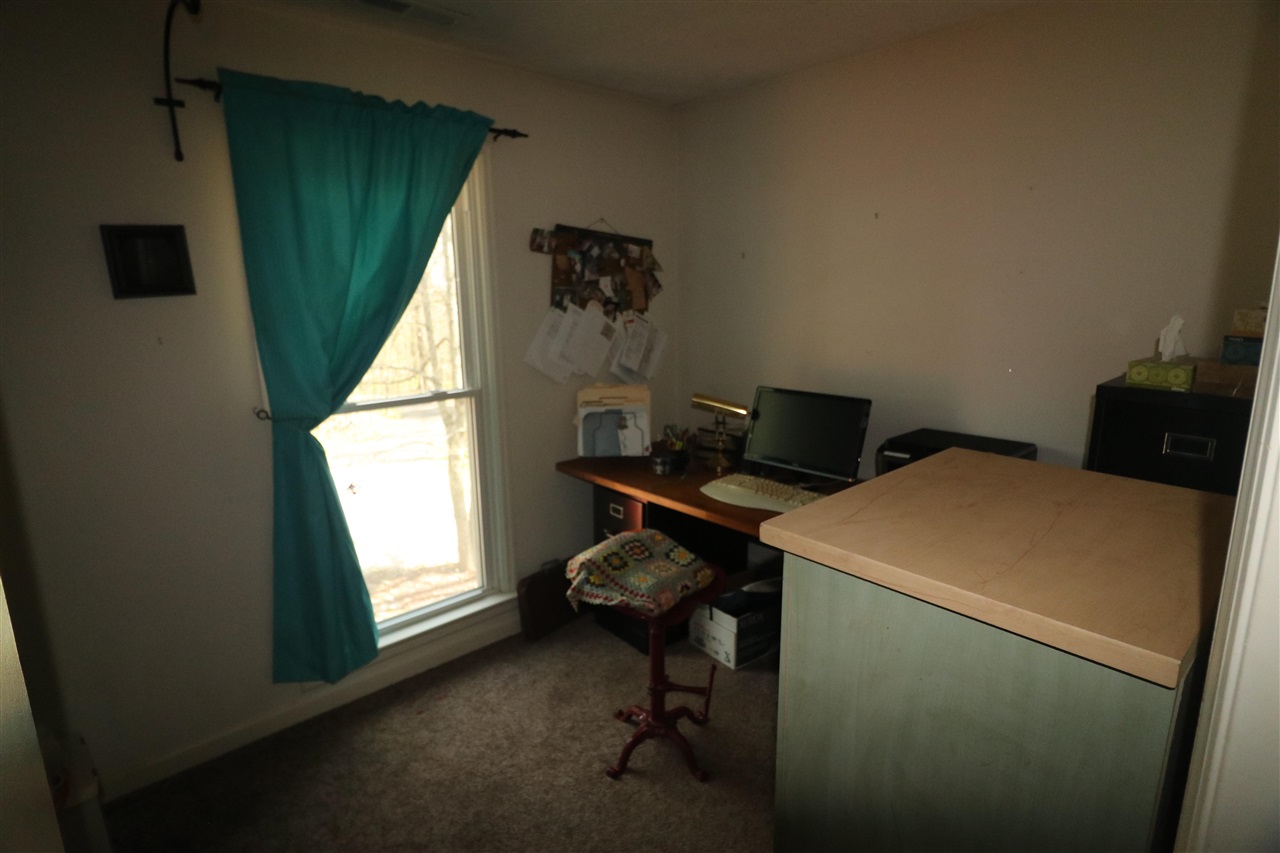 1079 Girkin Road Property Photo 9