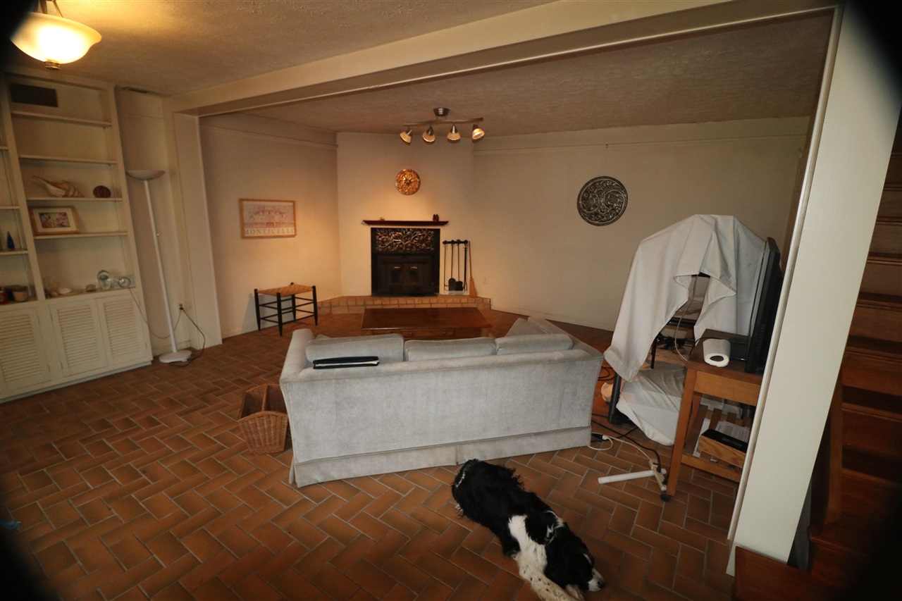 1079 Girkin Road Property Photo 12