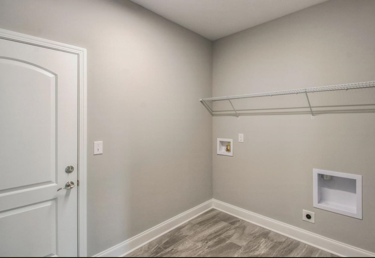 3143 White Ash Street Property Photo 9