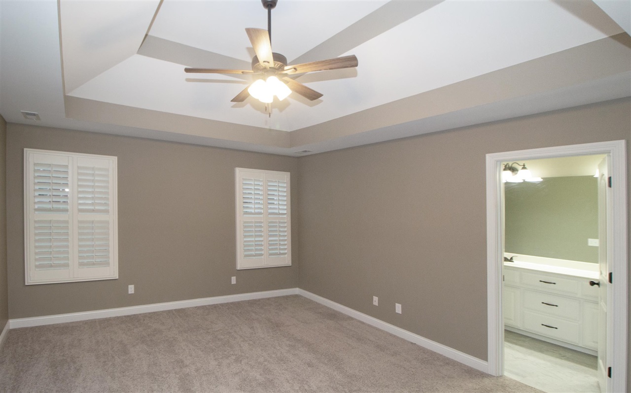465 Meadowcrest Drive Property Photo 6